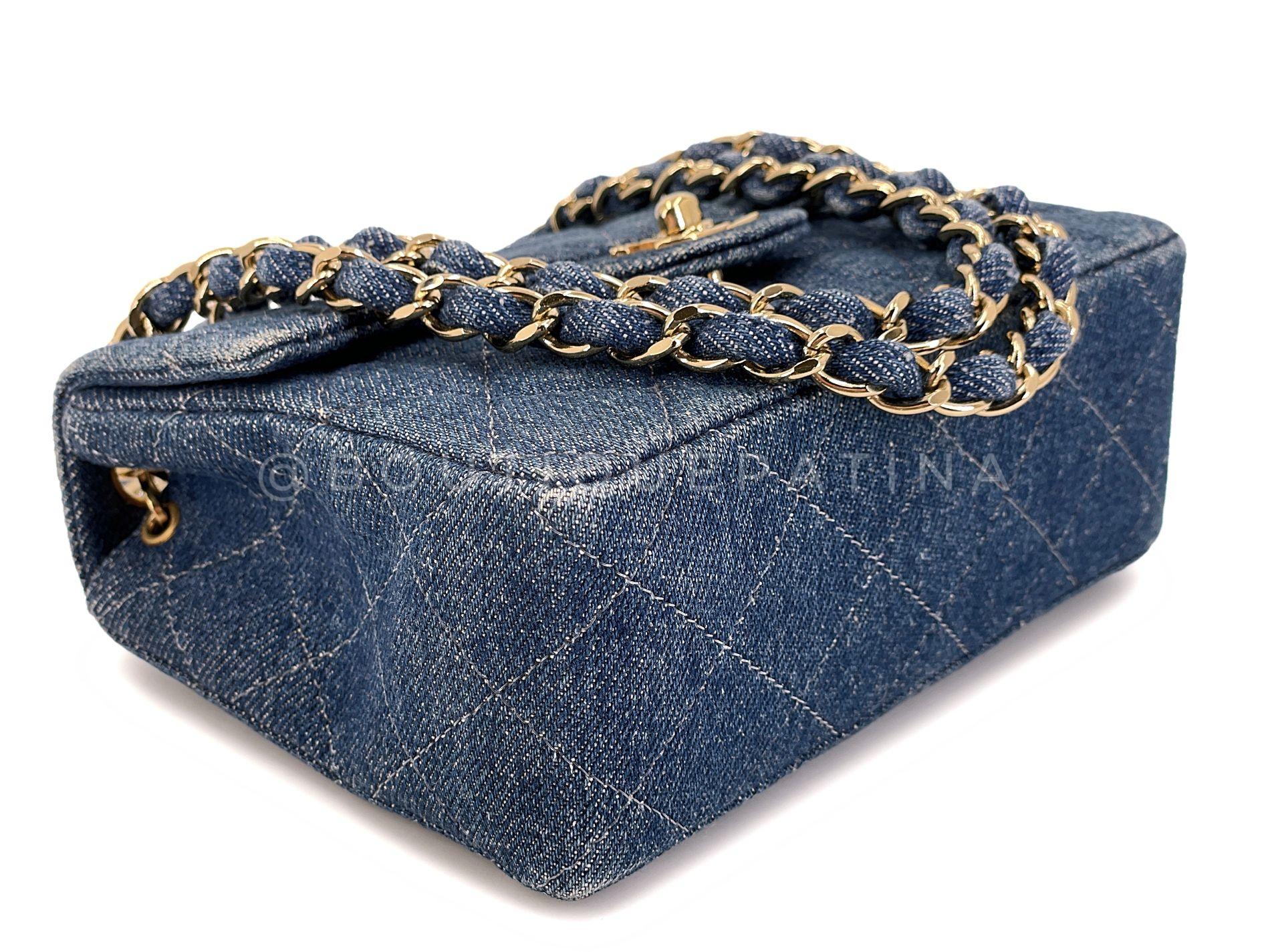 Chanel 1998 Vintage Azul Denim Cuadrado Mini Flap Bag 24k GHW  68466 en venta 3