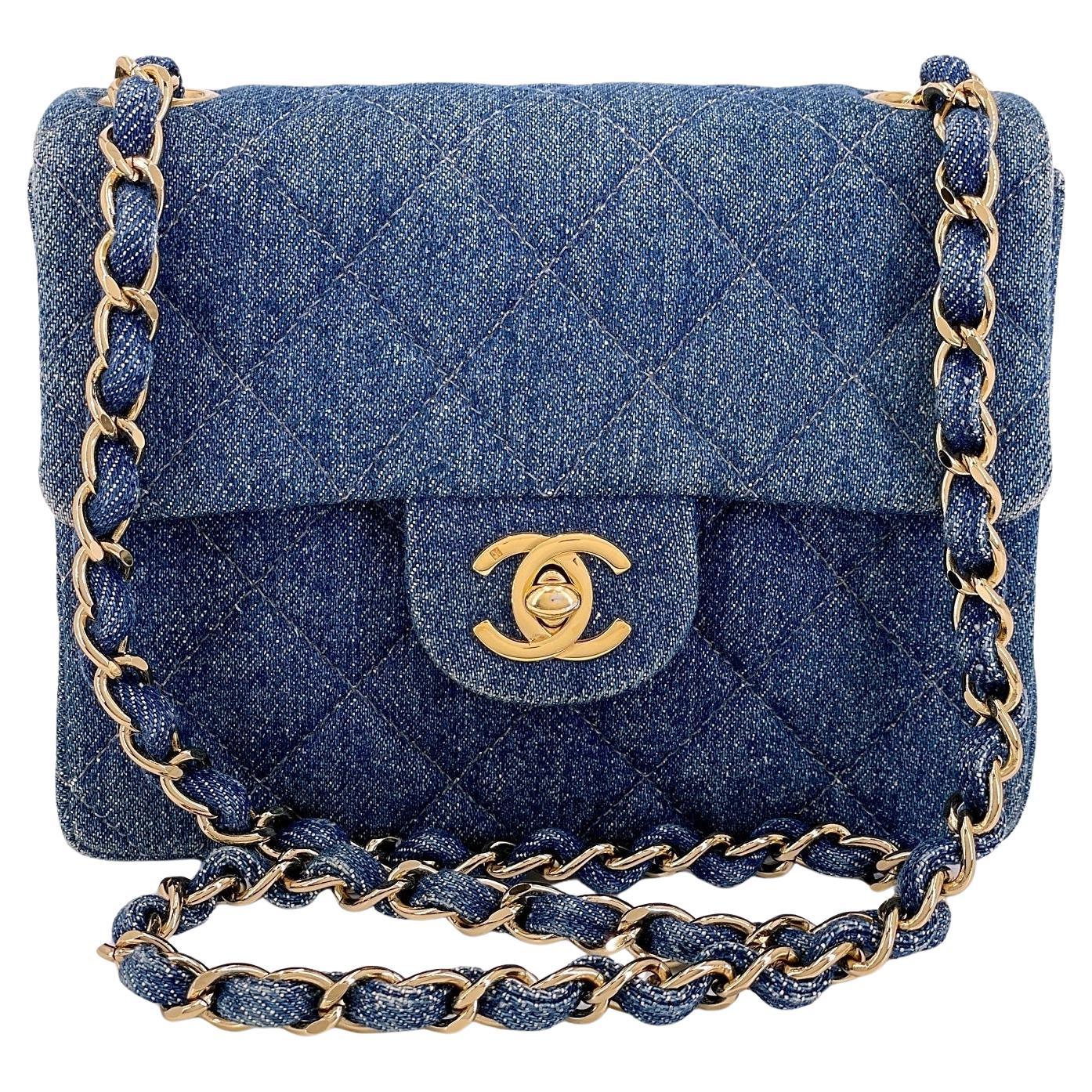 Chanel 1998 Vintage Azul Denim Cuadrado Mini Flap Bag 24k GHW  68466 en venta