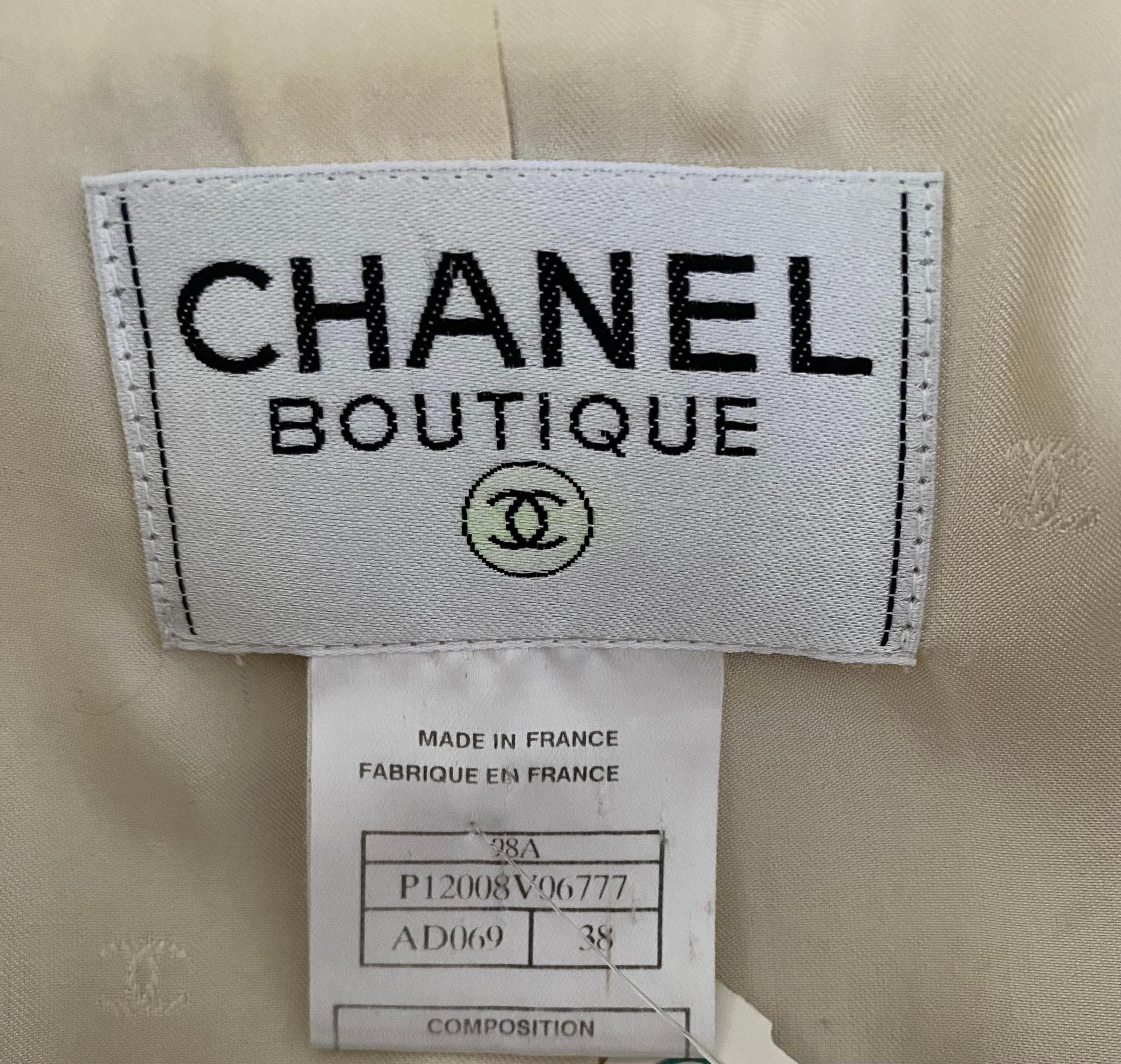 Chanel Runway Fall 1998 Creme Mohair & Wool Blend Jacket - Size 38 For Sale 3