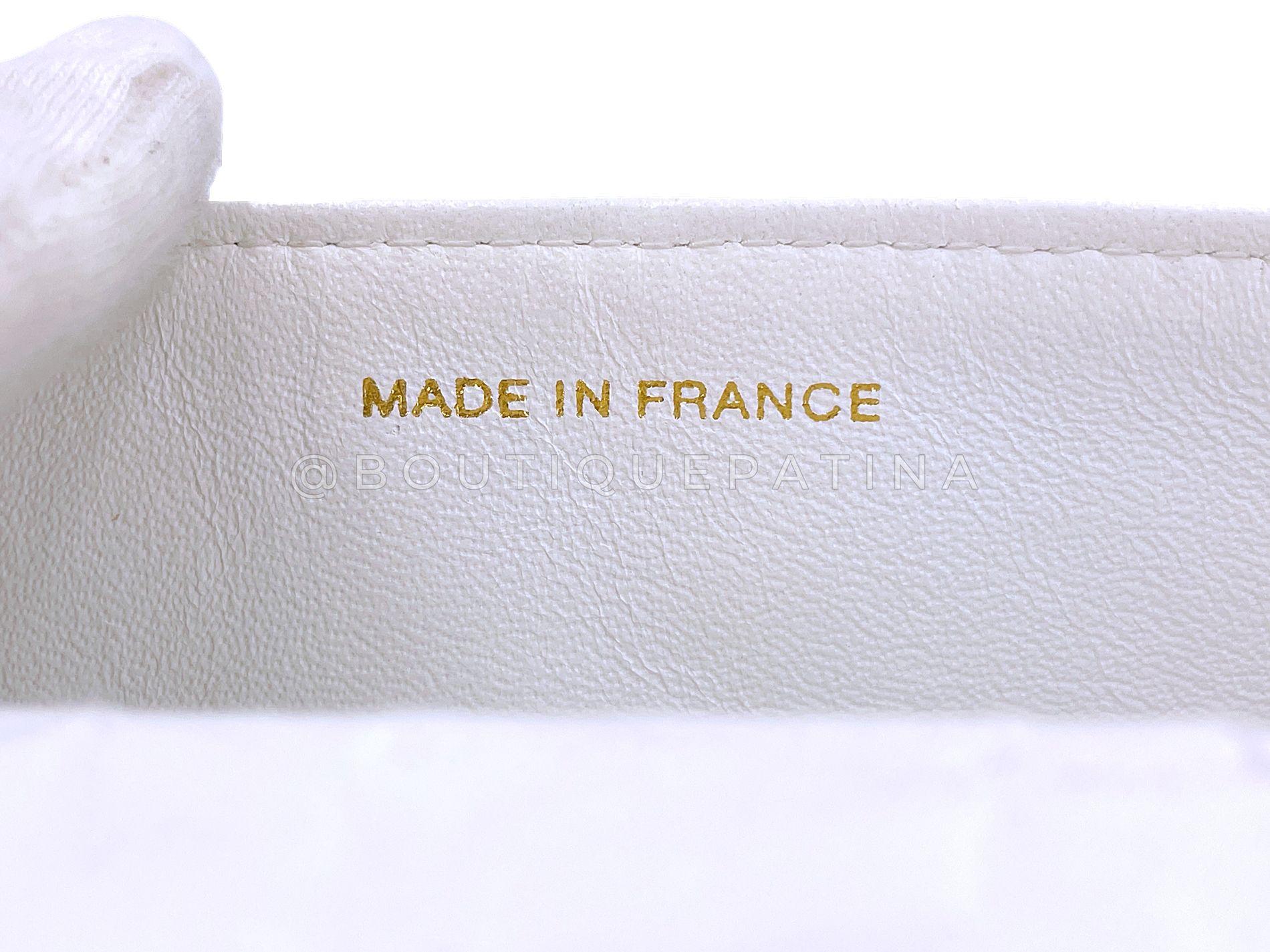 Chanel 1998 Vintage White Caviar Medium Classic Double Flap Bag 24k GHW 68618 For Sale 6