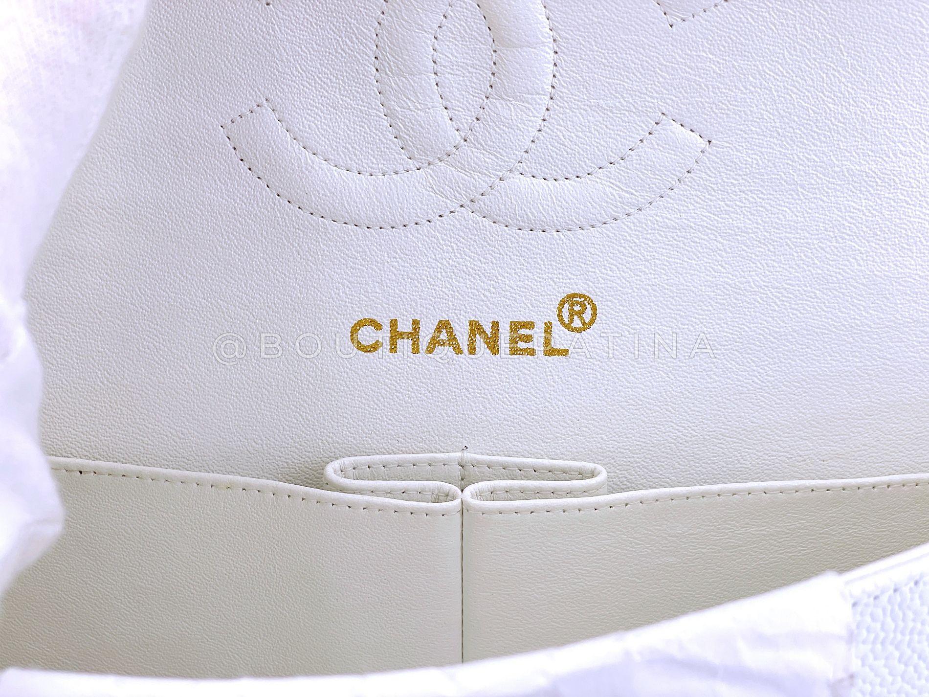 Chanel 1998 Vintage White Caviar Medium Classic Double Flap Bag 24k GHW 68618 For Sale 7