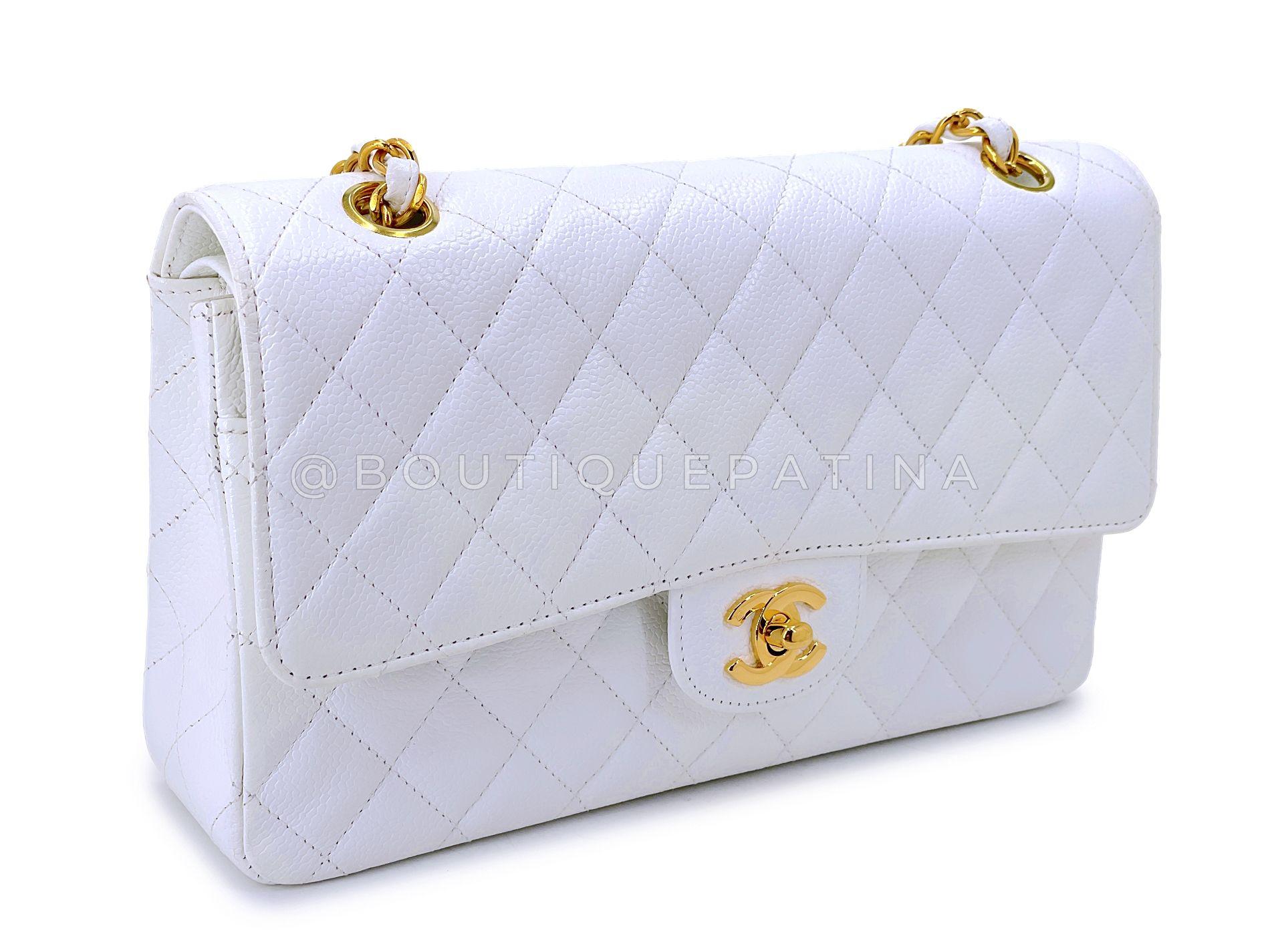 Gray Chanel 1998 Vintage White Caviar Medium Classic Double Flap Bag 24k GHW 68618 For Sale