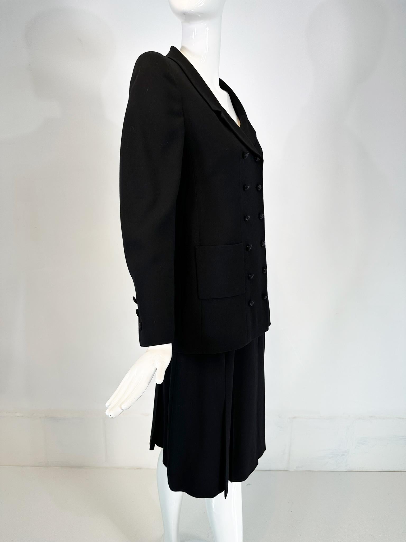 Women's Chanel 1998P Black 100%  Wool Double Breasted Jacket & Pleated Skirt Set 36