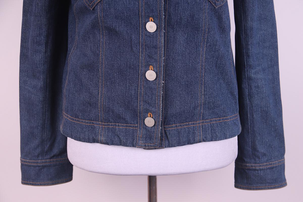 Chanel 1999 cruise collection 99с denim jacket For Sale 4