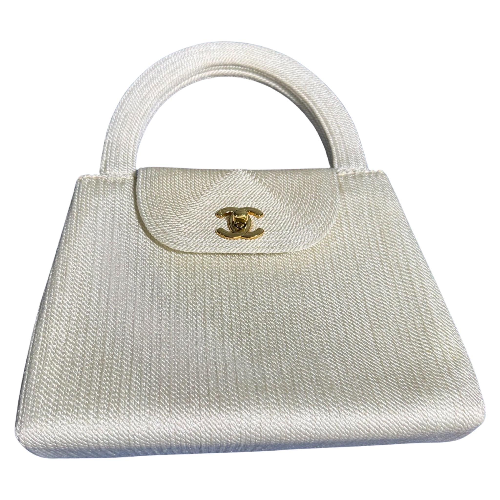 Chanel 1999 Light Beige Vintage Rare Woven Silk Medium Top Handle Kelly Bag For Sale 3