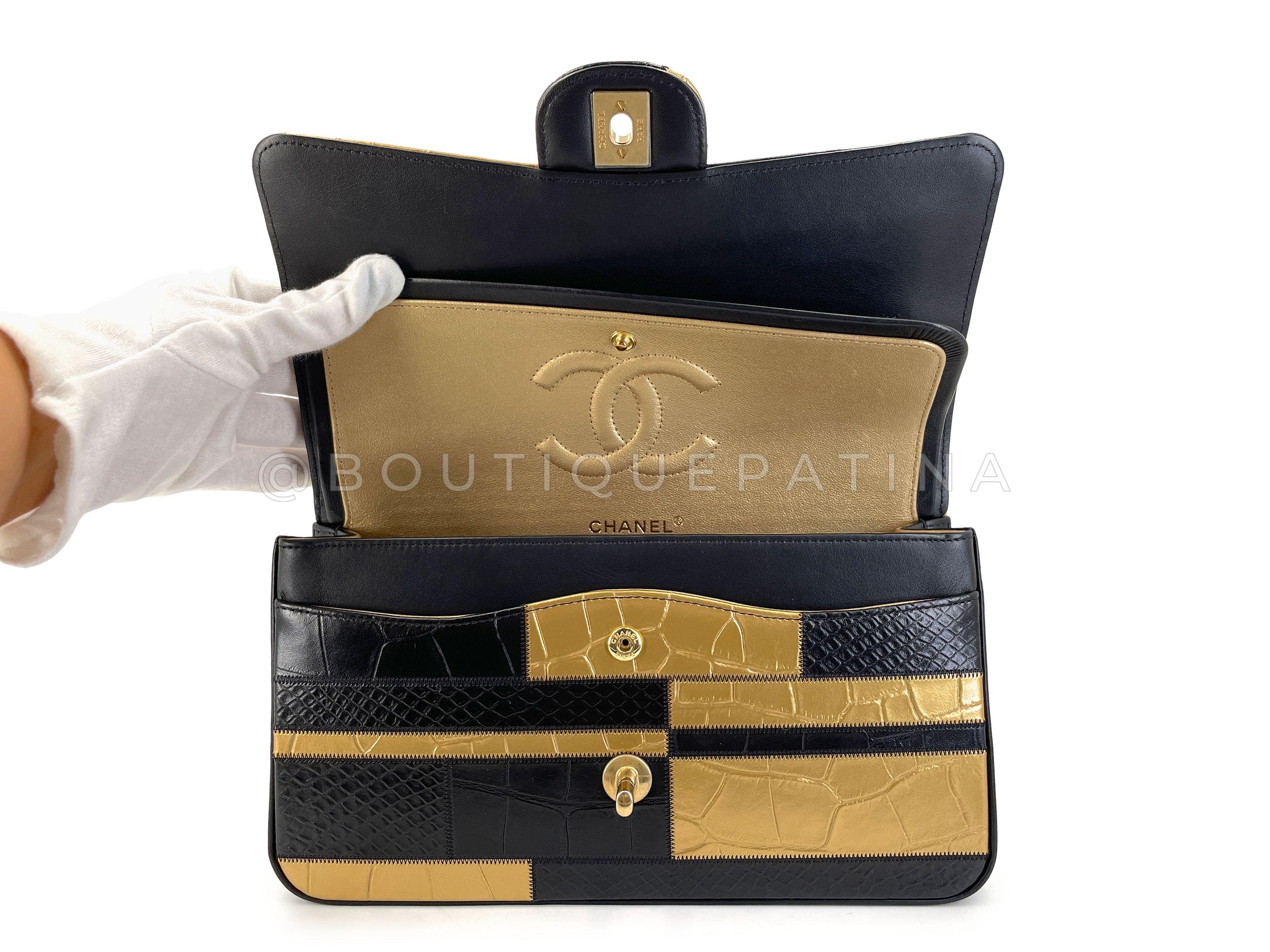Chanel 19A Egypt Black/Gold Crocodile Print Medium Classic Flap Bag GHW 67619 For Sale 2