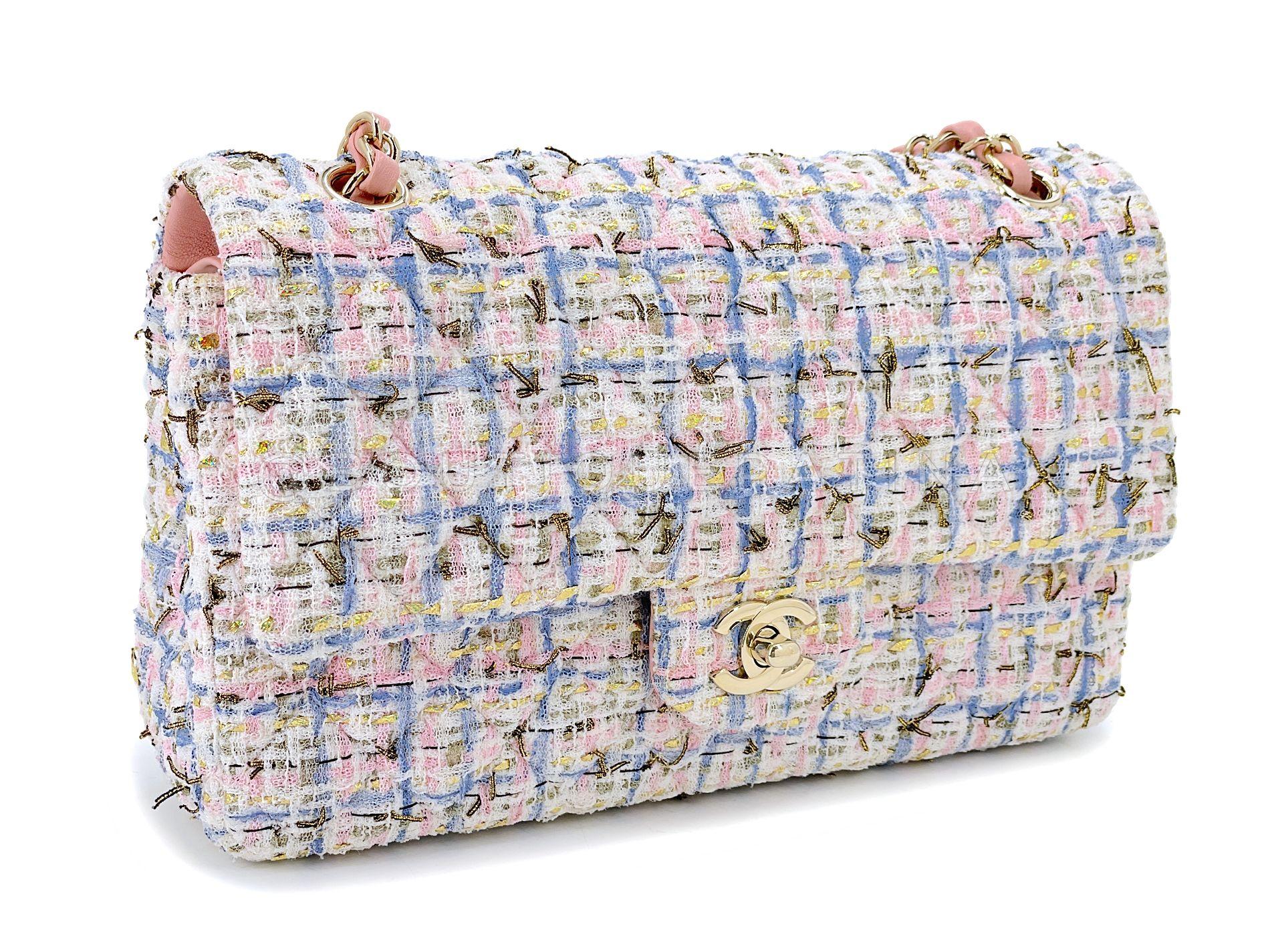 Gray Chanel 19C Pink Tweed Boucle Medium Classic Double Flap Bag GHW 68176 For Sale
