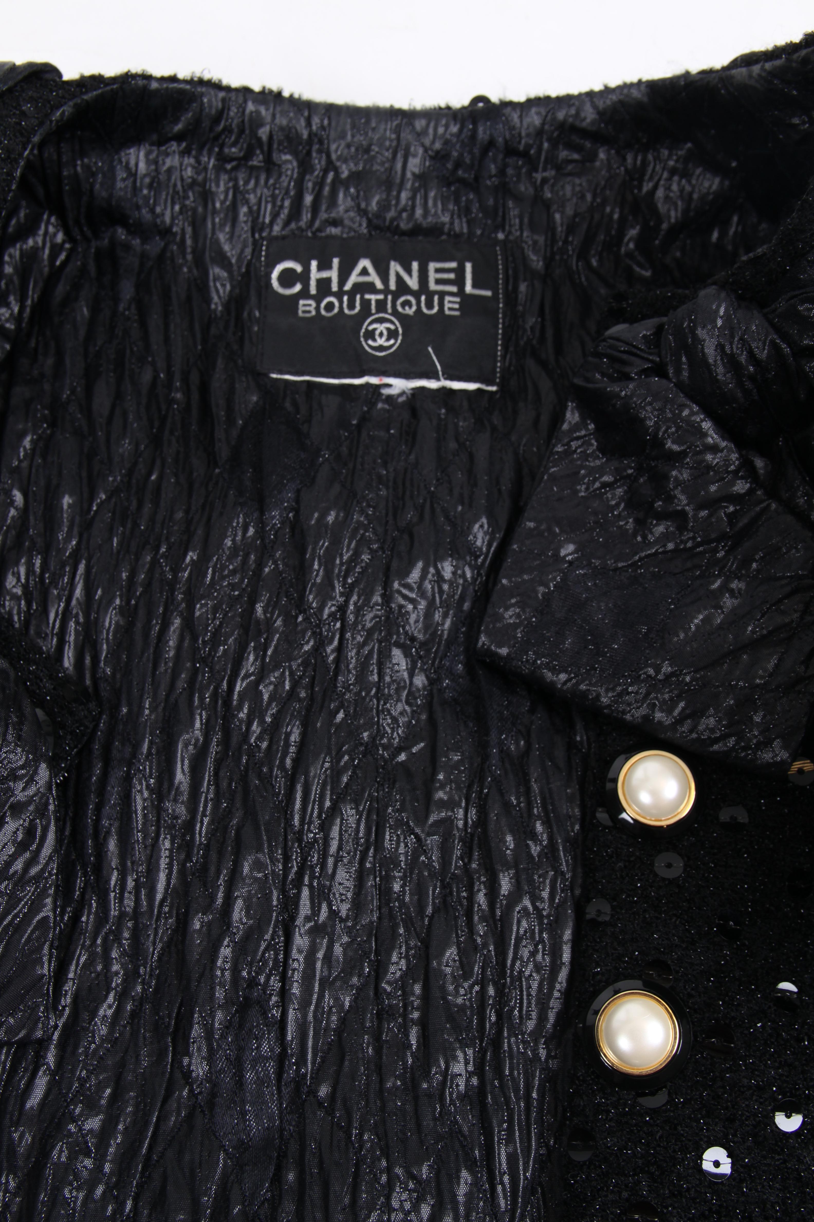 Chanel 2-pcs Sequin Suit Jacket & Skirt - black 1983 In Excellent Condition In Baarn, NL