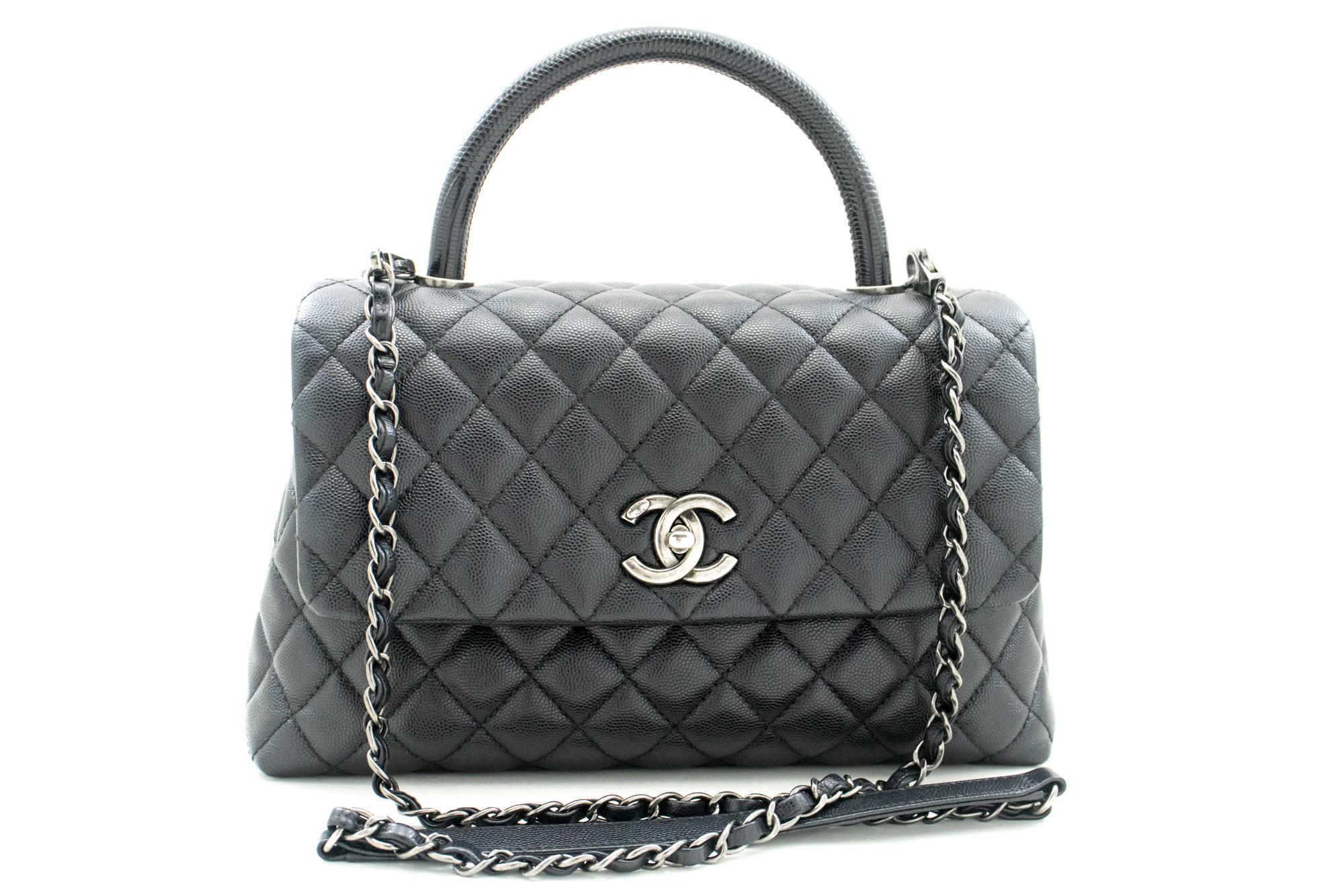 An authentic CHANEL 2 Way Top Handle Handbag Shoulder Bag Black Caviar Leather. The color is Black. The outside material is Leather. The pattern is Solid. This item is Contemporary. The year of manufacture would be 2016.
Conditions & Ratings
Outside