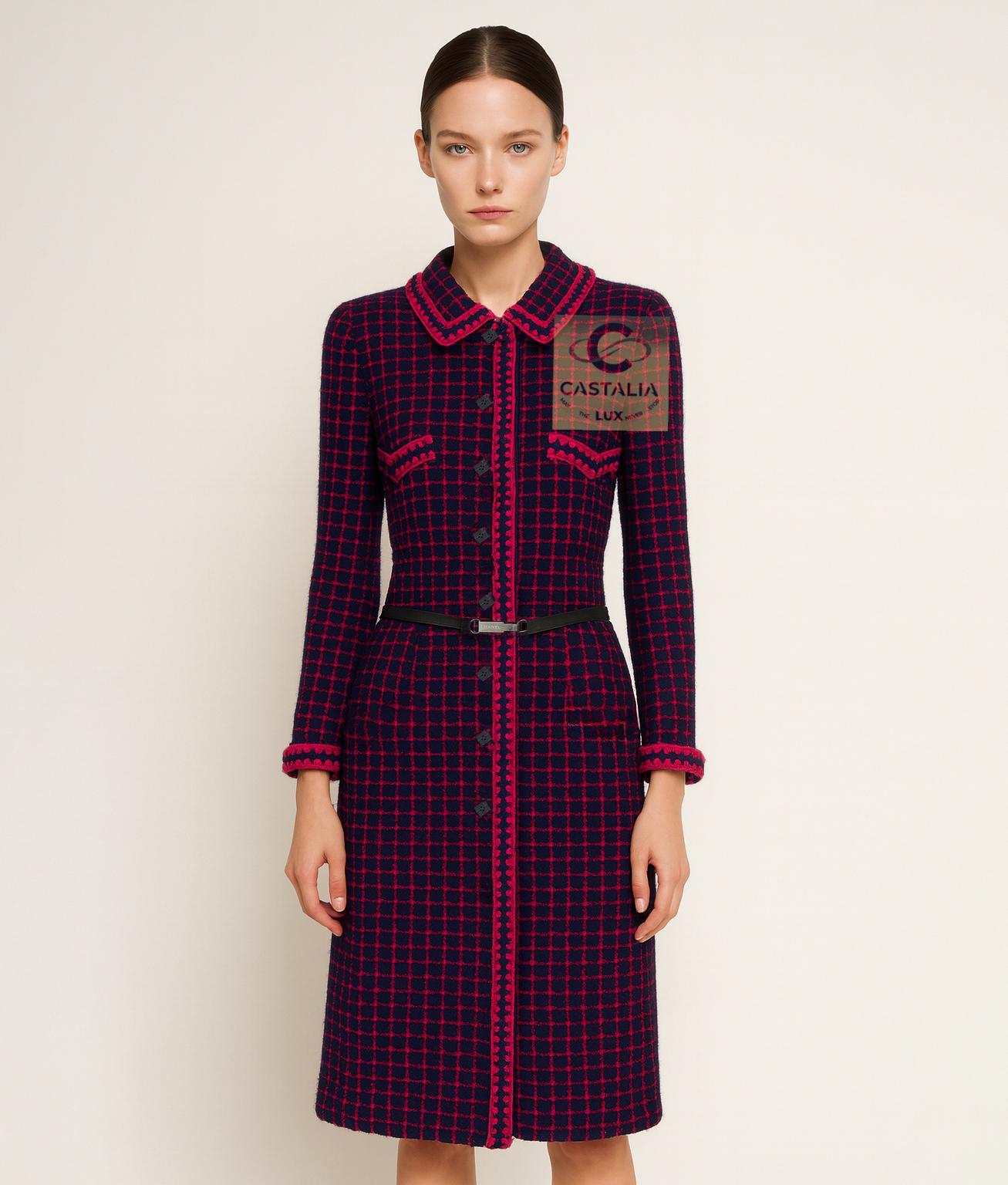 CHANEL 2000 Artefact Manteau en tweed avec ceinture à logo 40 FR en vente 2