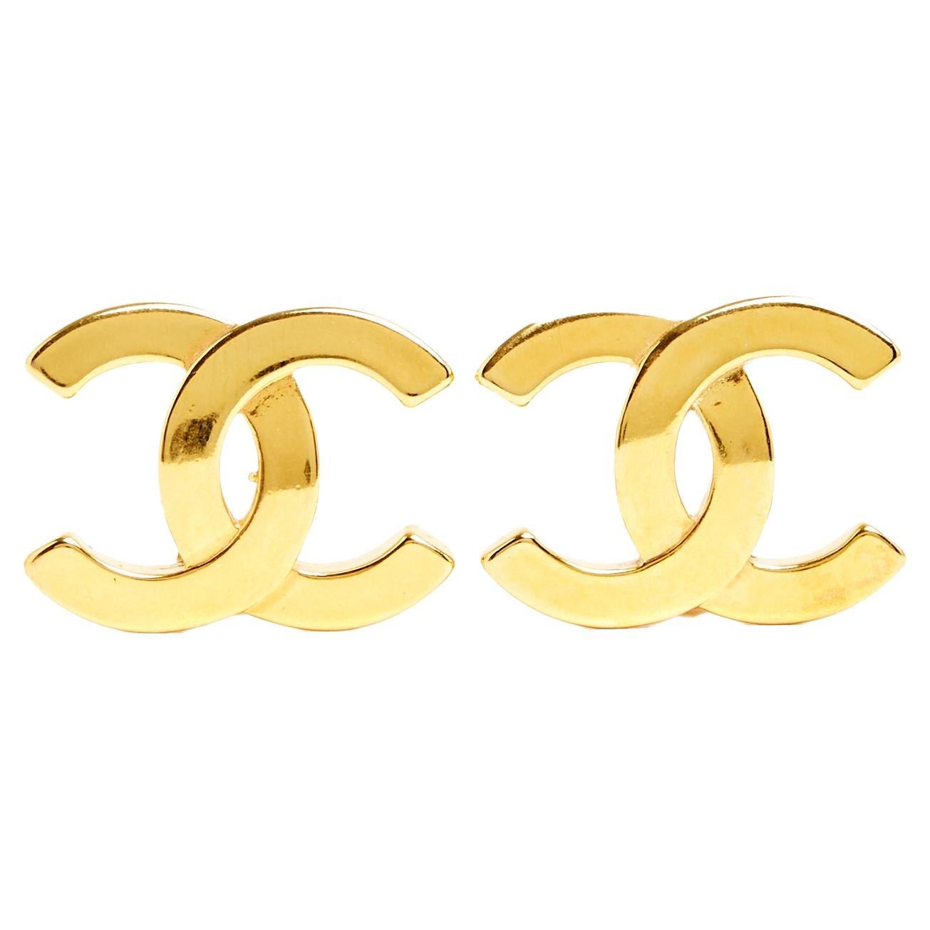 Chanel 2000 Boucles d'oreille Clips CC maxi golden clip on earrings
