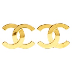 Chanel 2000 Boucles d'oreille Clips CC maxi golden clip on earrings