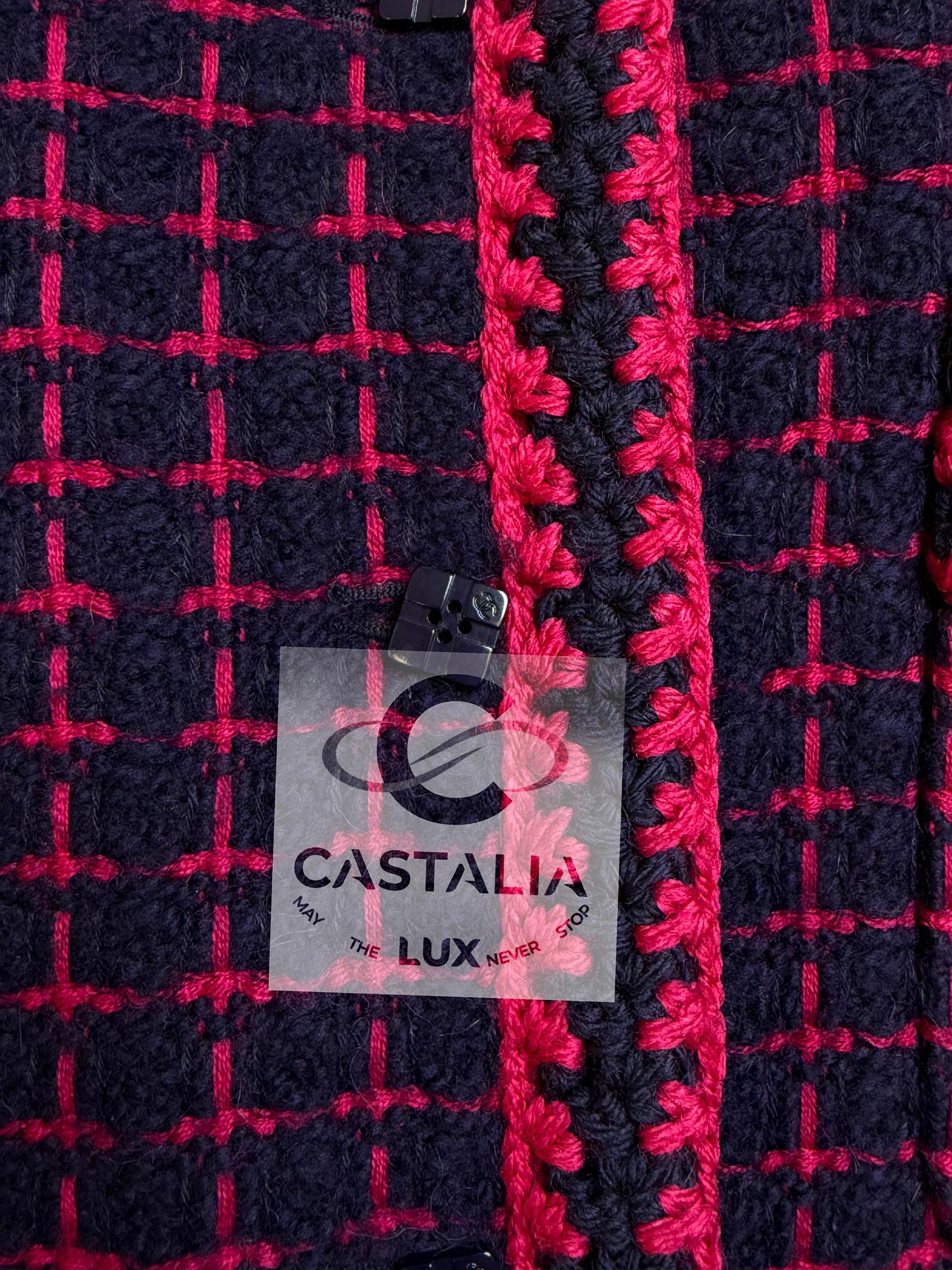 Cappotto Chanel 2000 Couture in tweed con bottoni CC Cube 42 FR in vendita 6