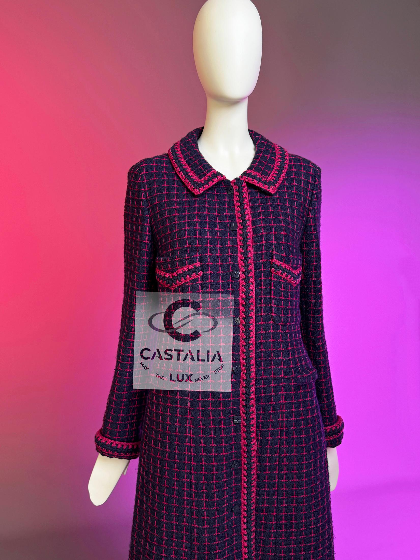 Cappotto Chanel 2000 Couture in tweed con bottoni CC Cube 42 FR in vendita 2