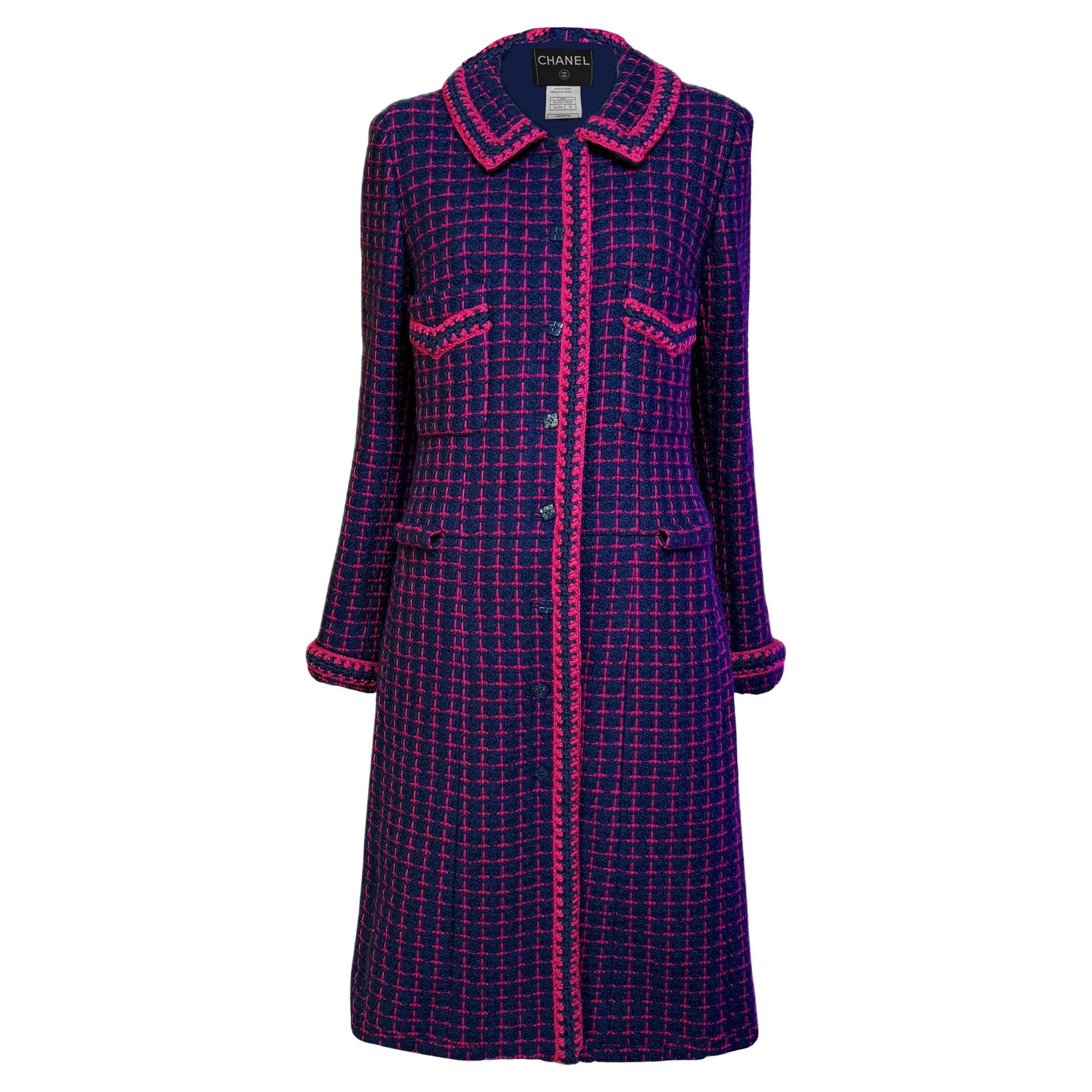 Cappotto Chanel 2000 Couture in tweed con bottoni CC Cube 42 FR in vendita