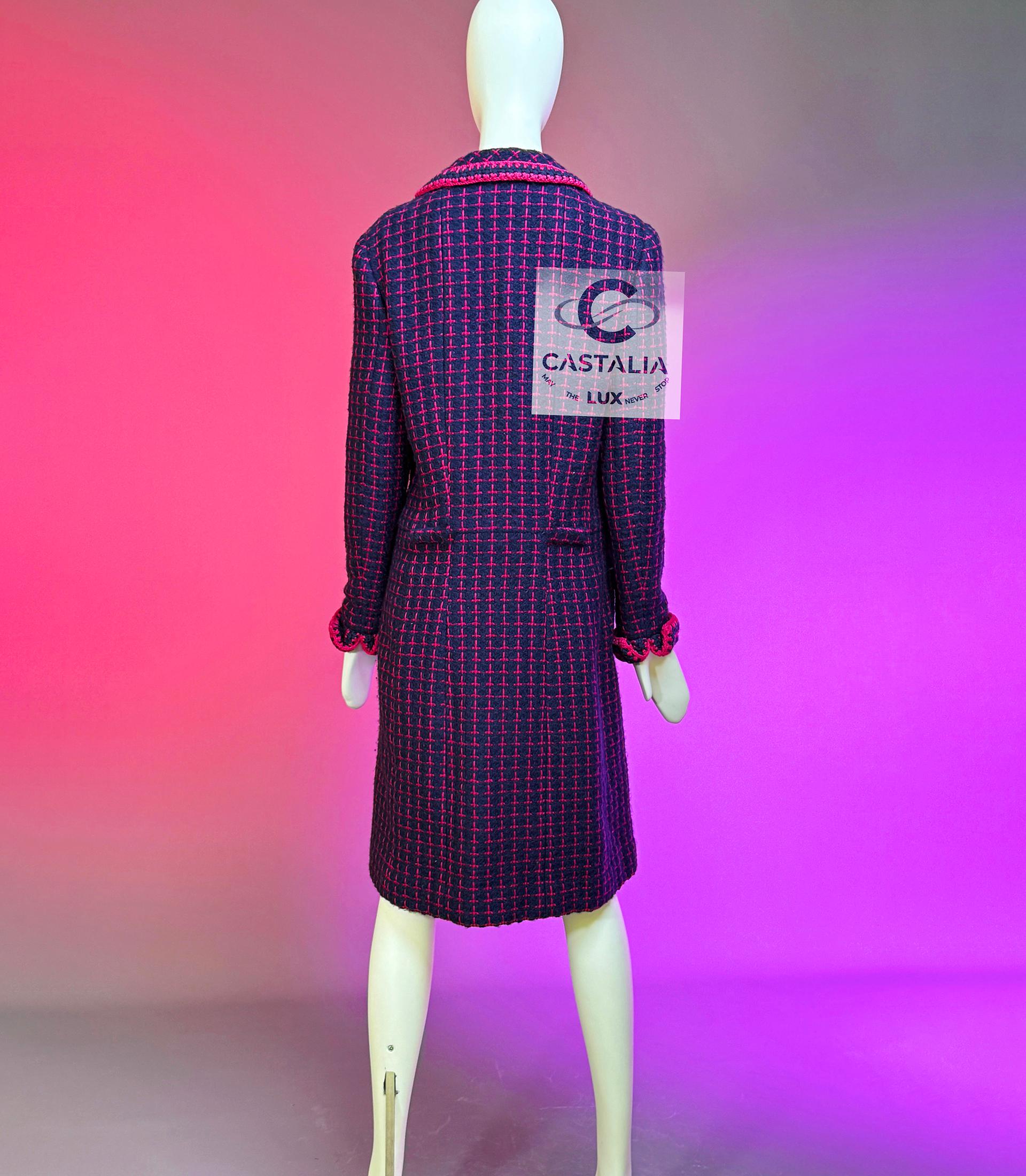 CHANEL 2000 Vintage Relikt CC Knöpfe Tweed Mantel 42 FR im Angebot 8