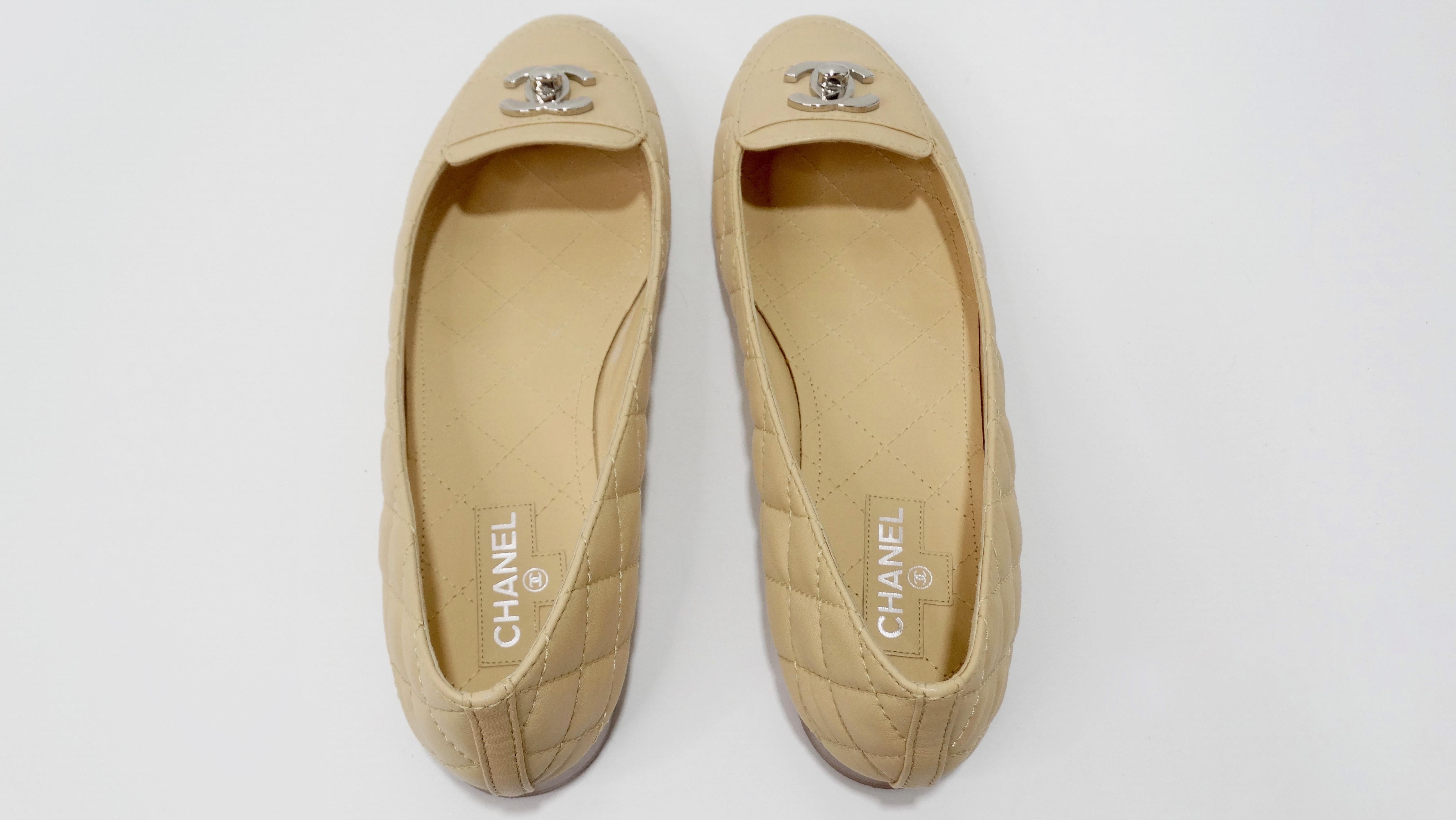 Chanel 2000s Beige Quilted Flats  5