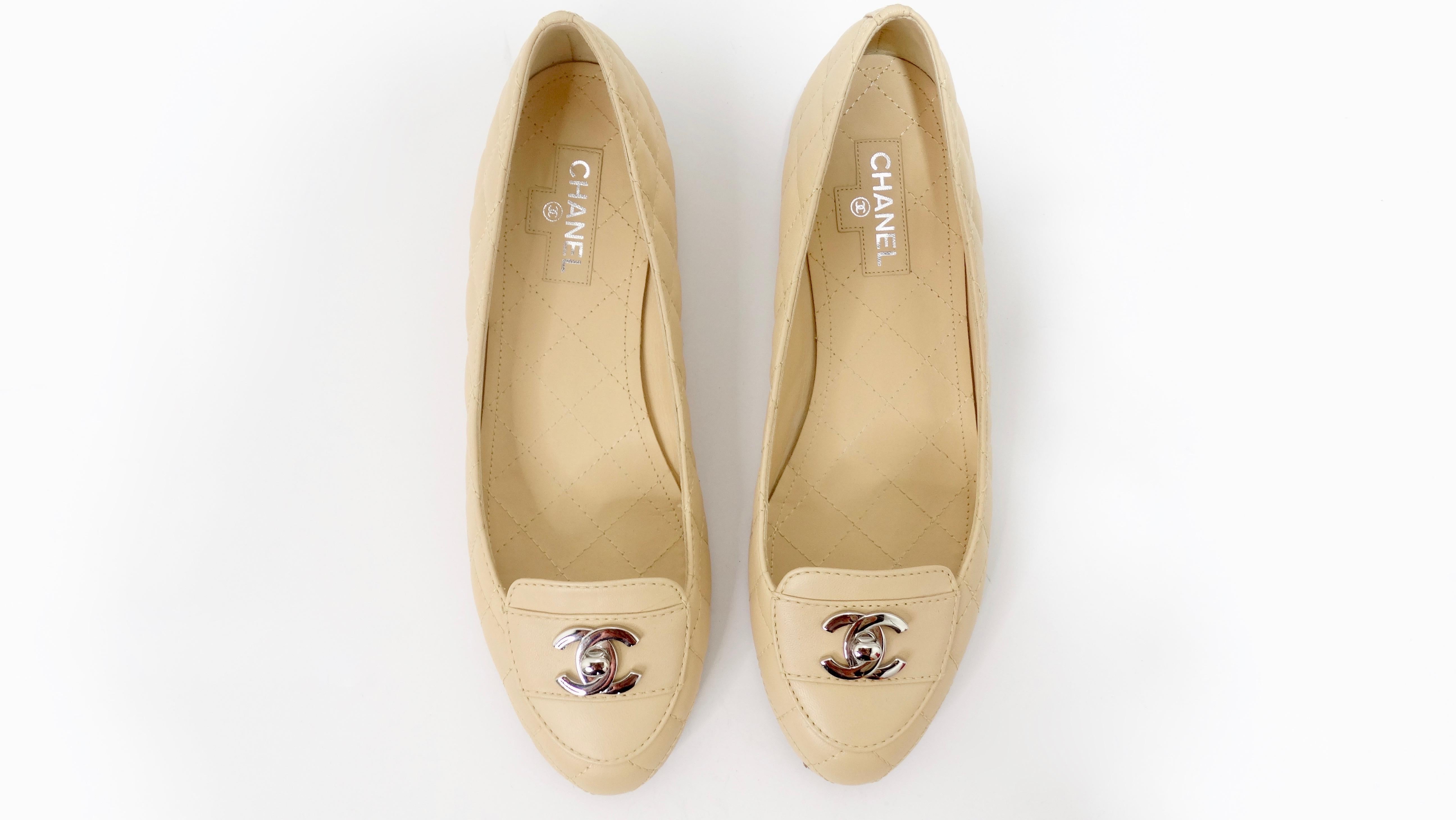 Chanel 2000s Beige Quilted Flats  2