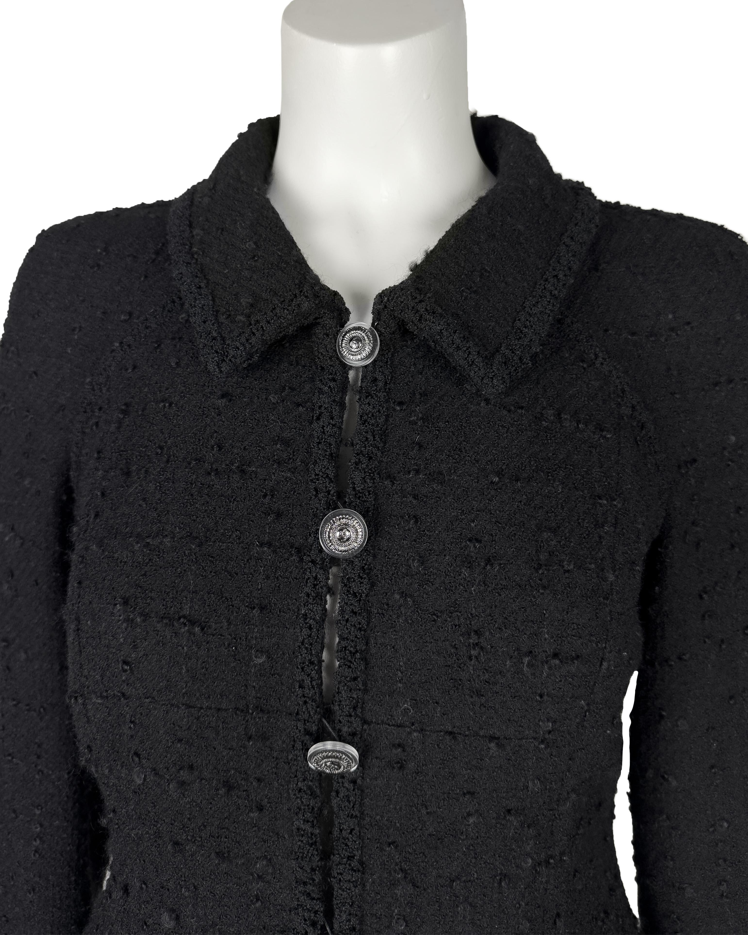 Women's CHANEL 2000'S Black Wool and Mohair 2 Pocket Fitted Jacket For Sale