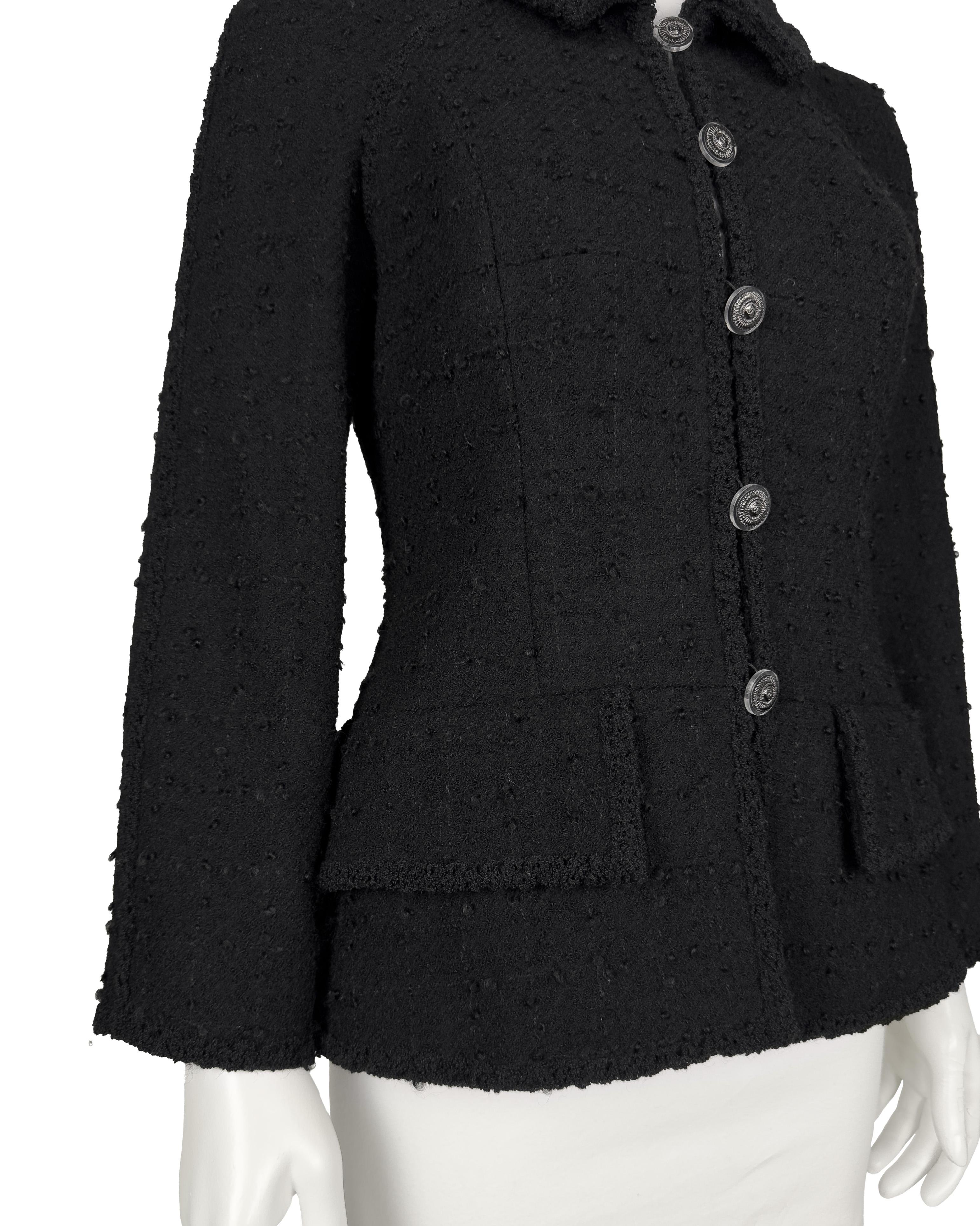 CHANEL 2000'S Black Wool and Mohair 2 Pocket Fitted Jacket For Sale 1