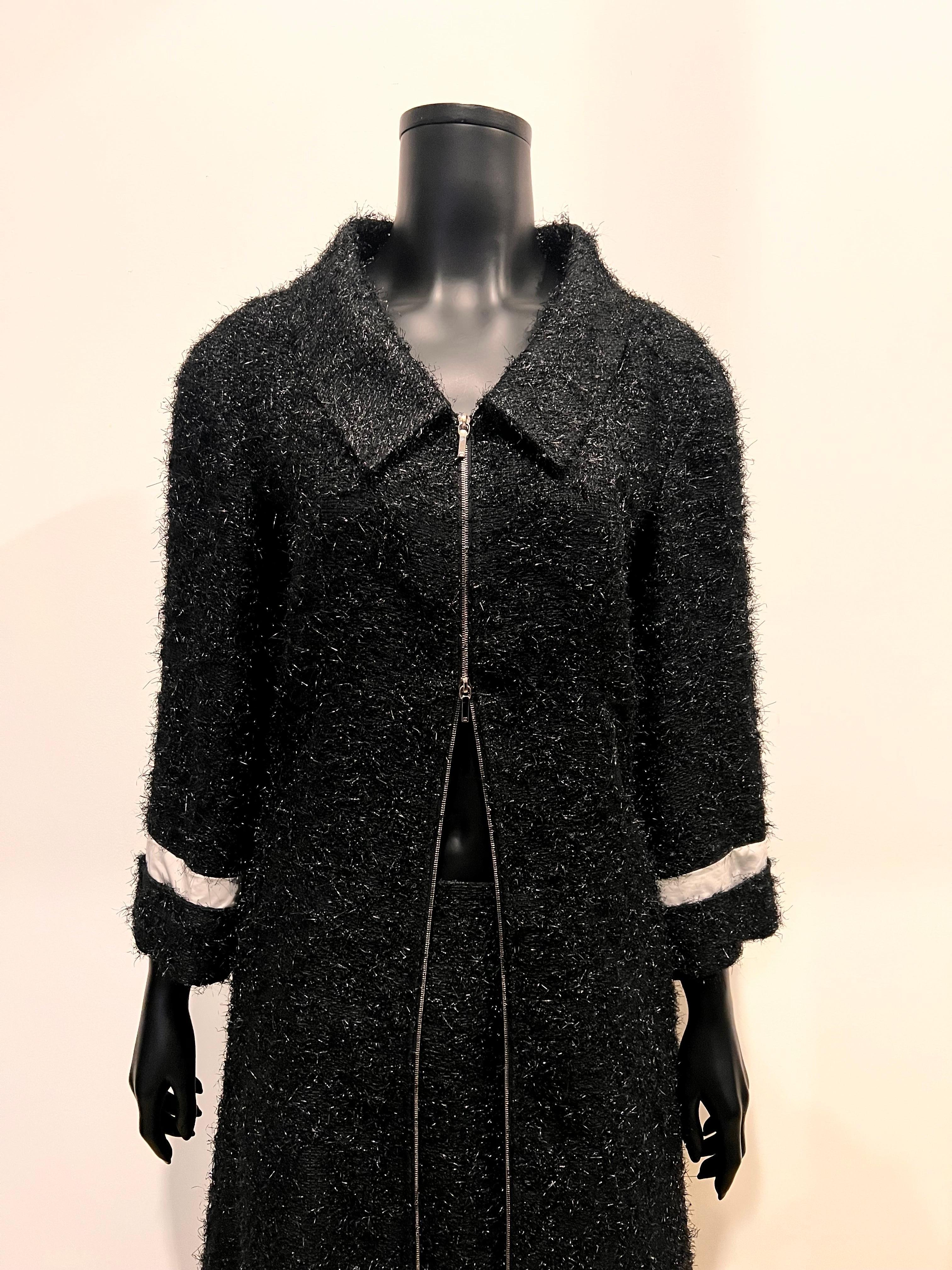Chanel 2000’s Coat and Skirt set with zip detail. Boucle with lurex fleck and white cotton detail and detachable collar.