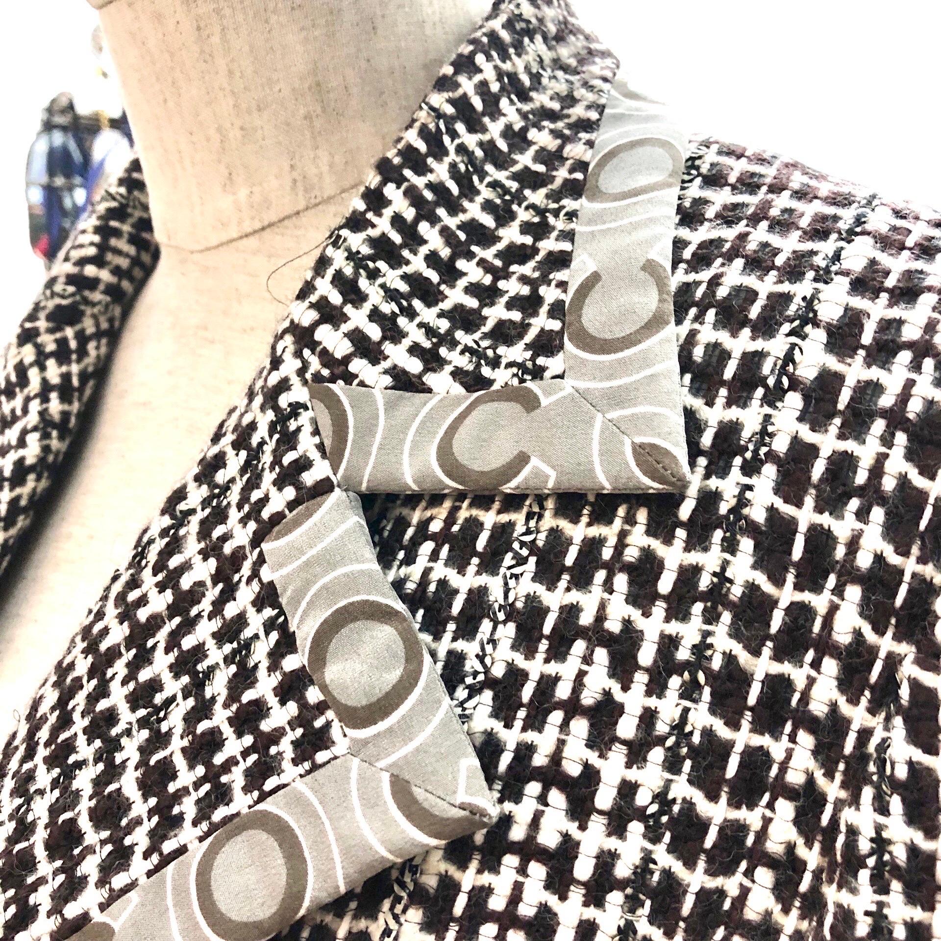 Chanel 2001 F/W Cream/Brown Tweed Long Coat For Sale 1