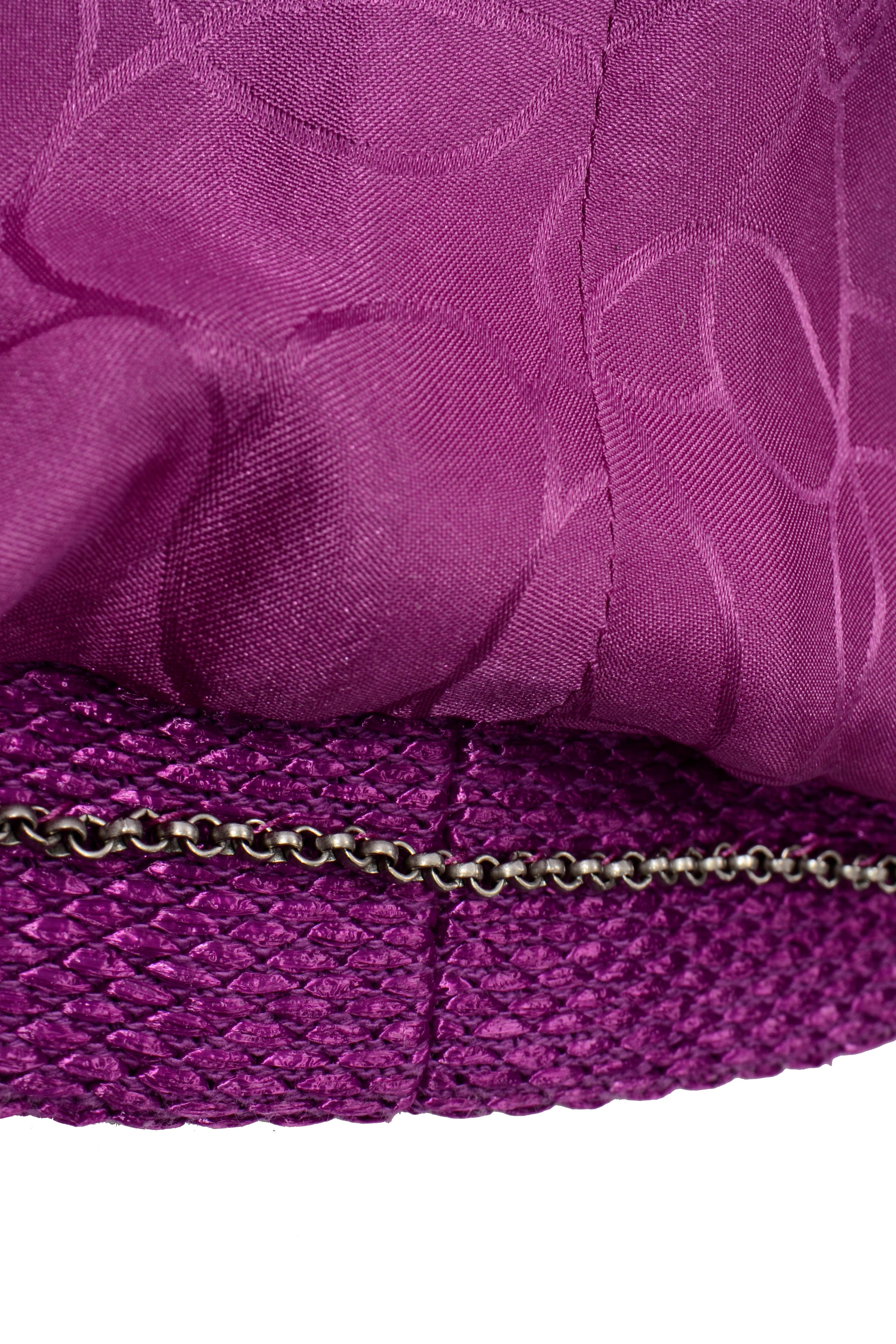 Chanel 2001 Magenta Purple Metallic Cropped Jacket w Asymmetrical Zipper For Sale 3