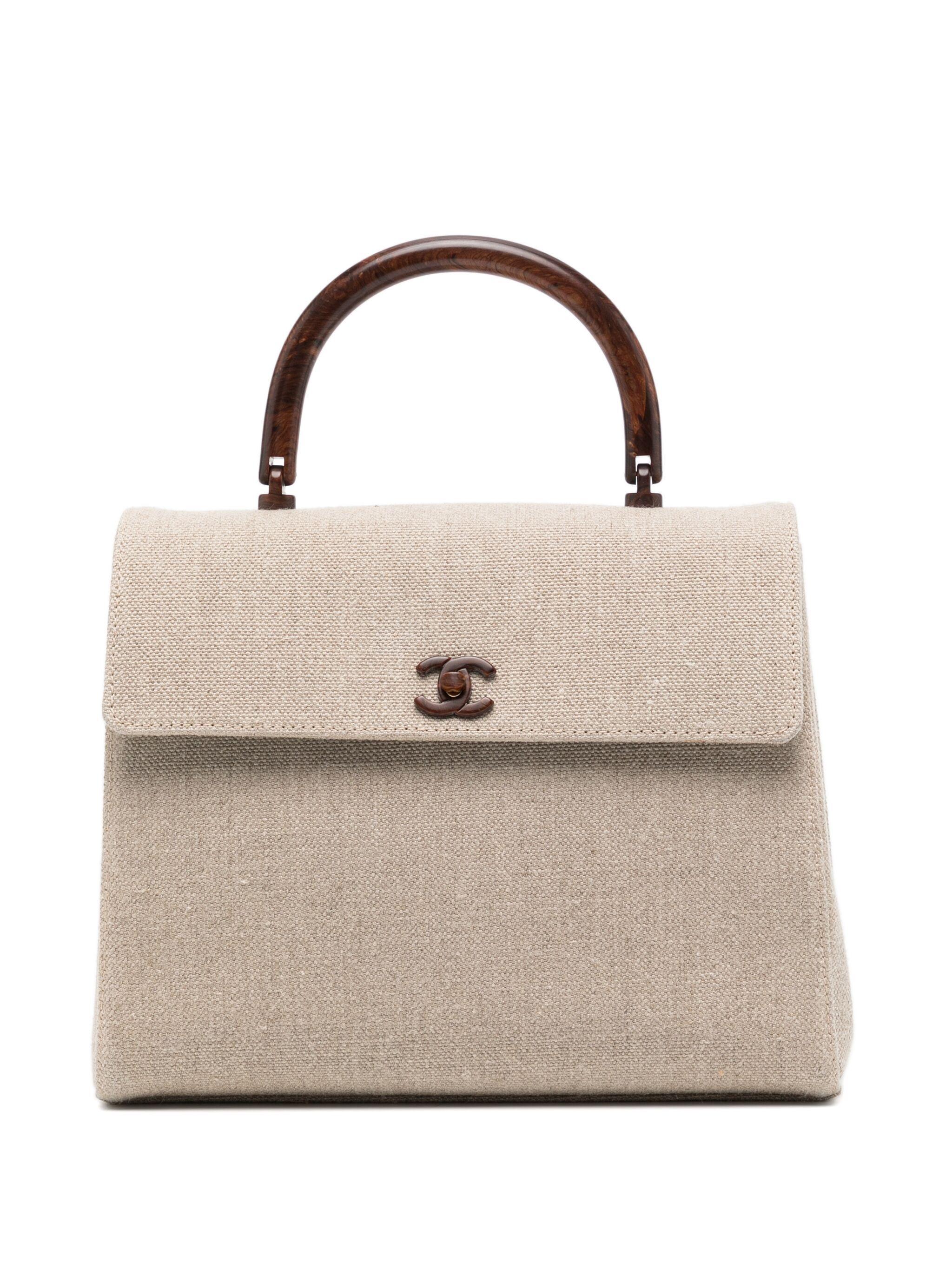 De las mujeres Chanel 2001 Rare Vintage Top Handle Wood Beige Linen Medium Kelly Flap Bag en venta