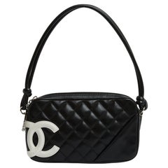 Chanel 2001 Sac Pochette Cambon Schwarz Weiße Leder Umhängetasche Clutch
