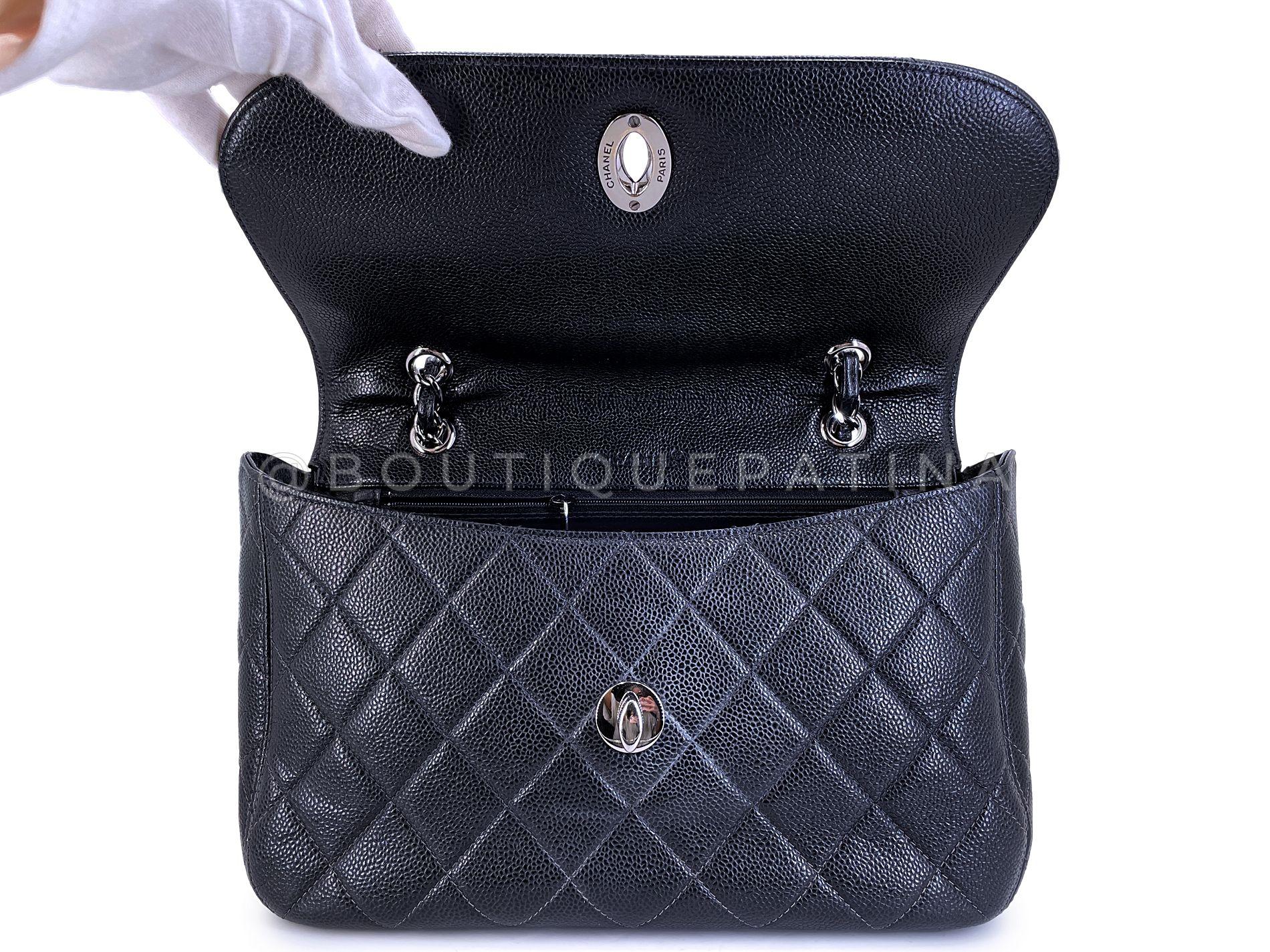 Chanel 2001 Vintage Black Caviar Curved Jumbo Classic Flap Bag RHW 68338 For Sale 5
