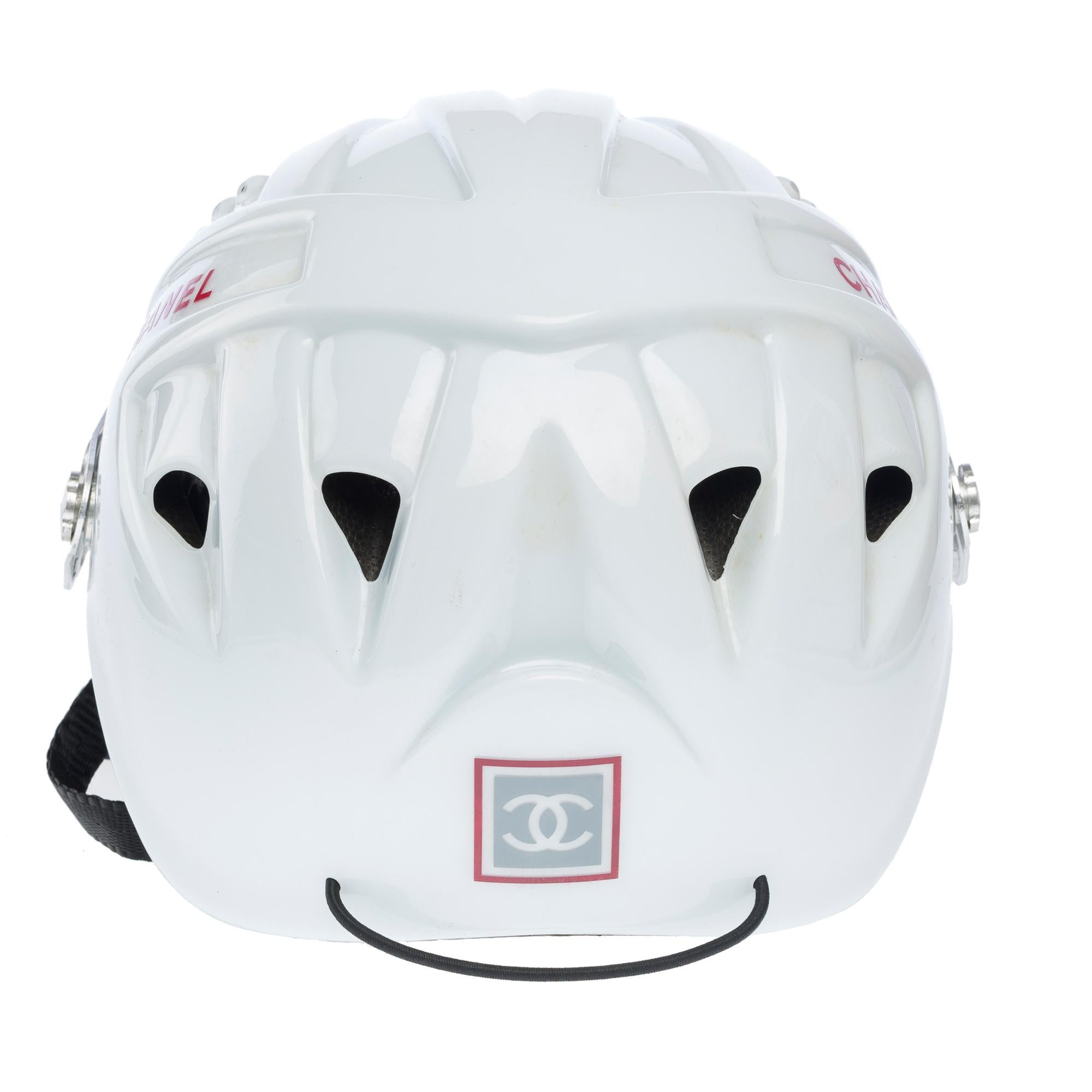 Chanel 2001 White Logo Vintage Mountaineer Helmet Limited Edition Novelty Hat In Good Condition For Sale In Paris, IDF