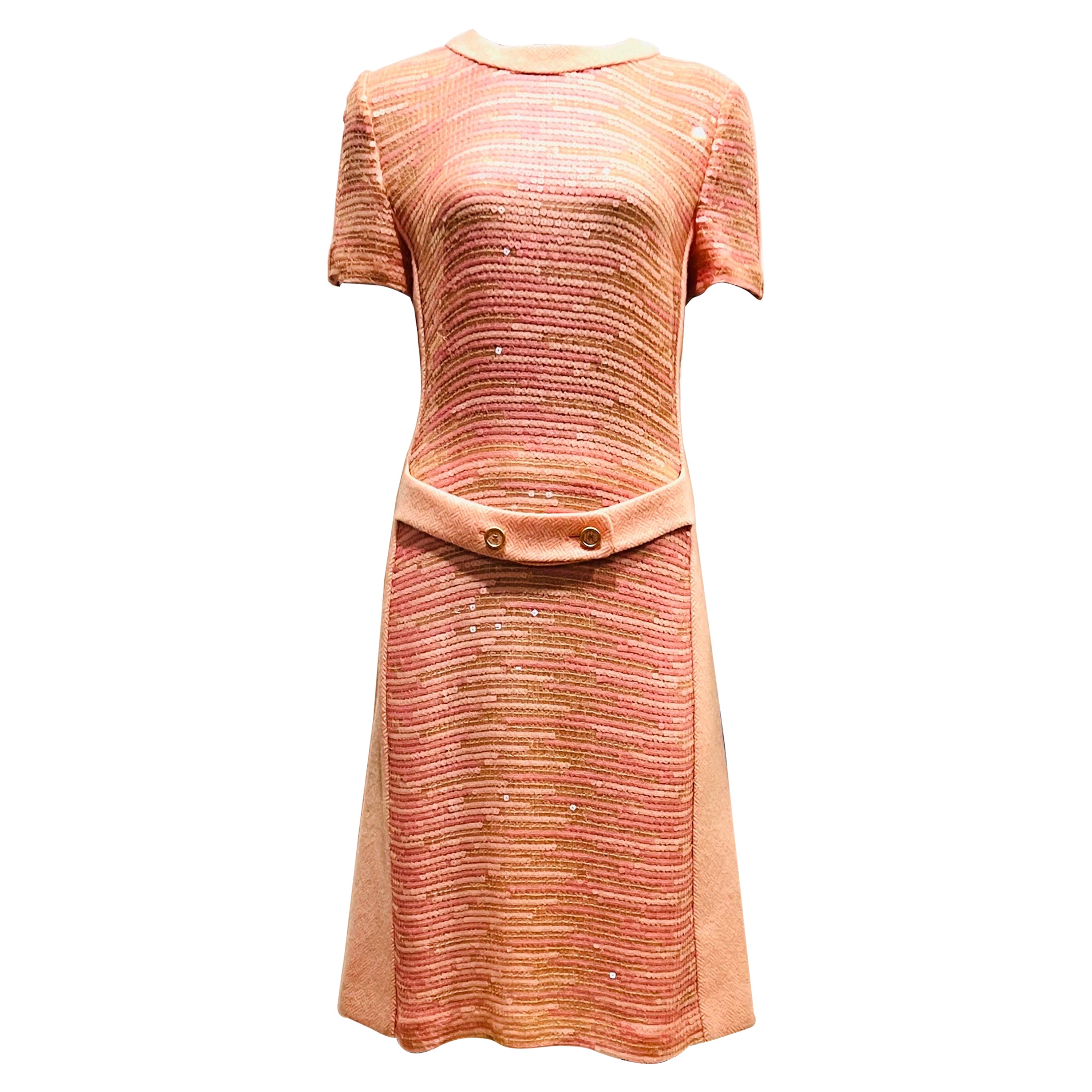 Robe en laine, soie et paillettes longueur genou avec demi-cerceau, Chanel 2001