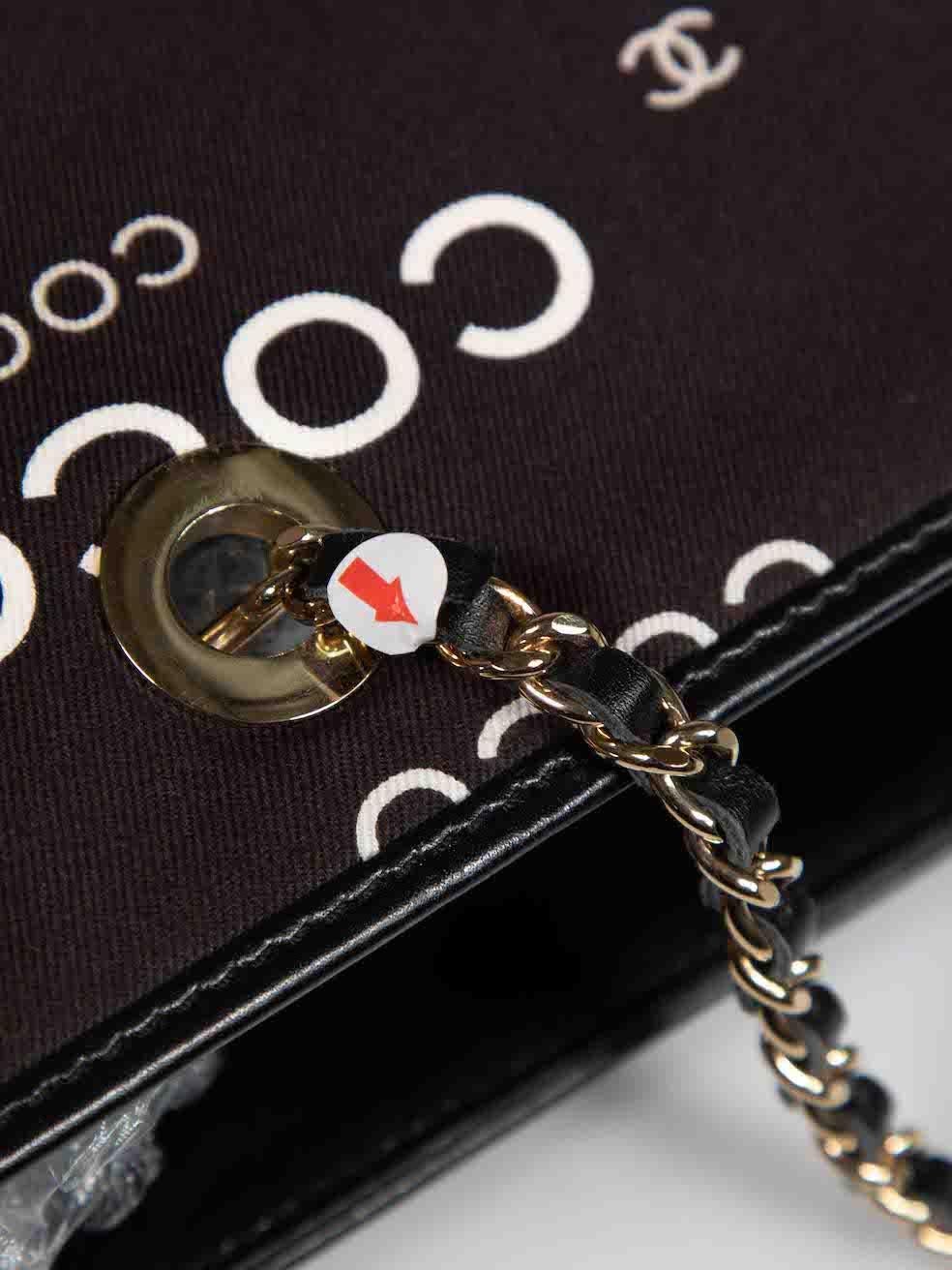 Chanel 2002-2003 Black Coco Print Chain Tote Bag For Sale 3