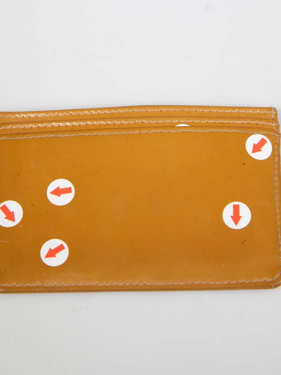 Chanel 2002-2003 Brown Patent CC Logo Cardholder 3