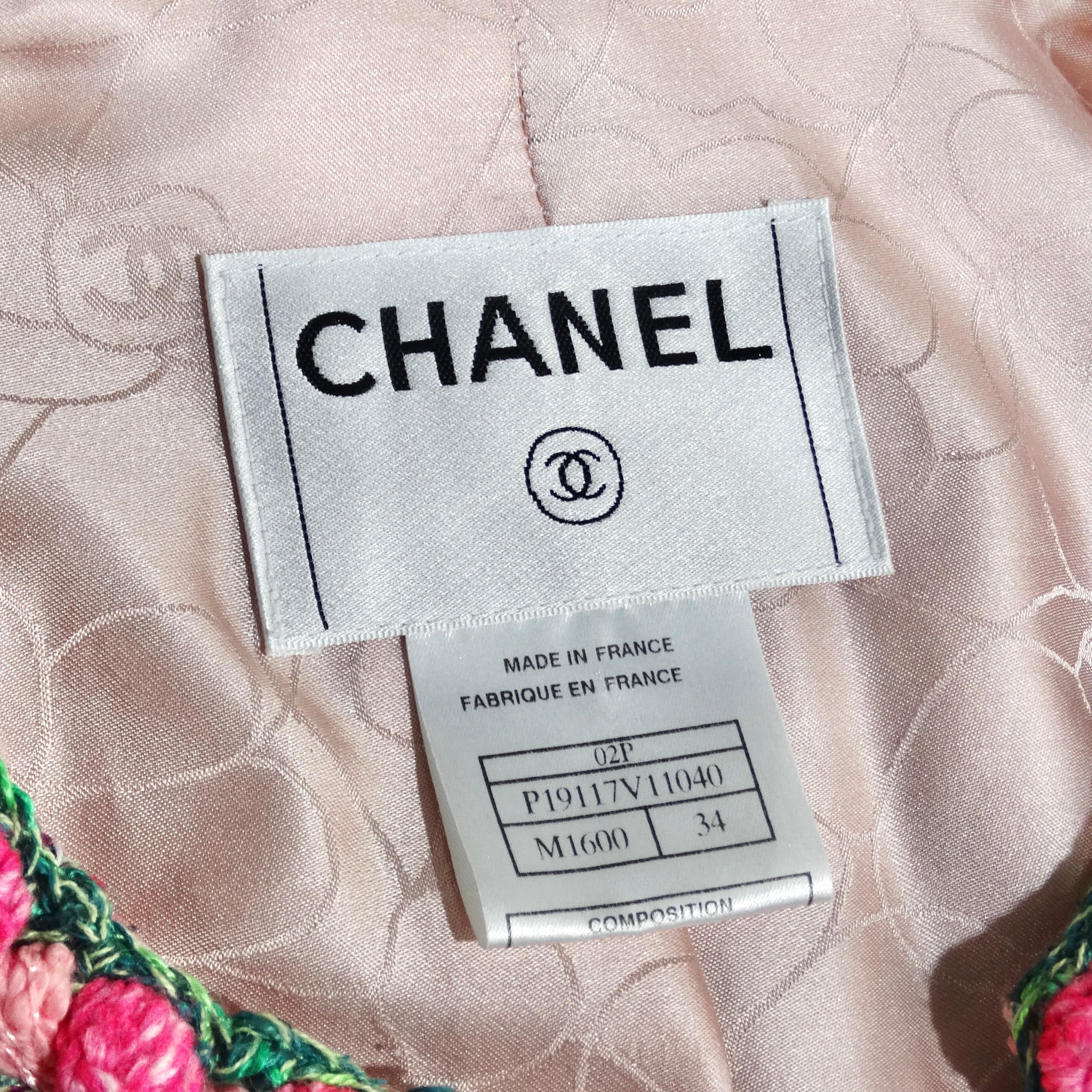Veste de soirée Chanel 2002 en tweed rose en vente 7