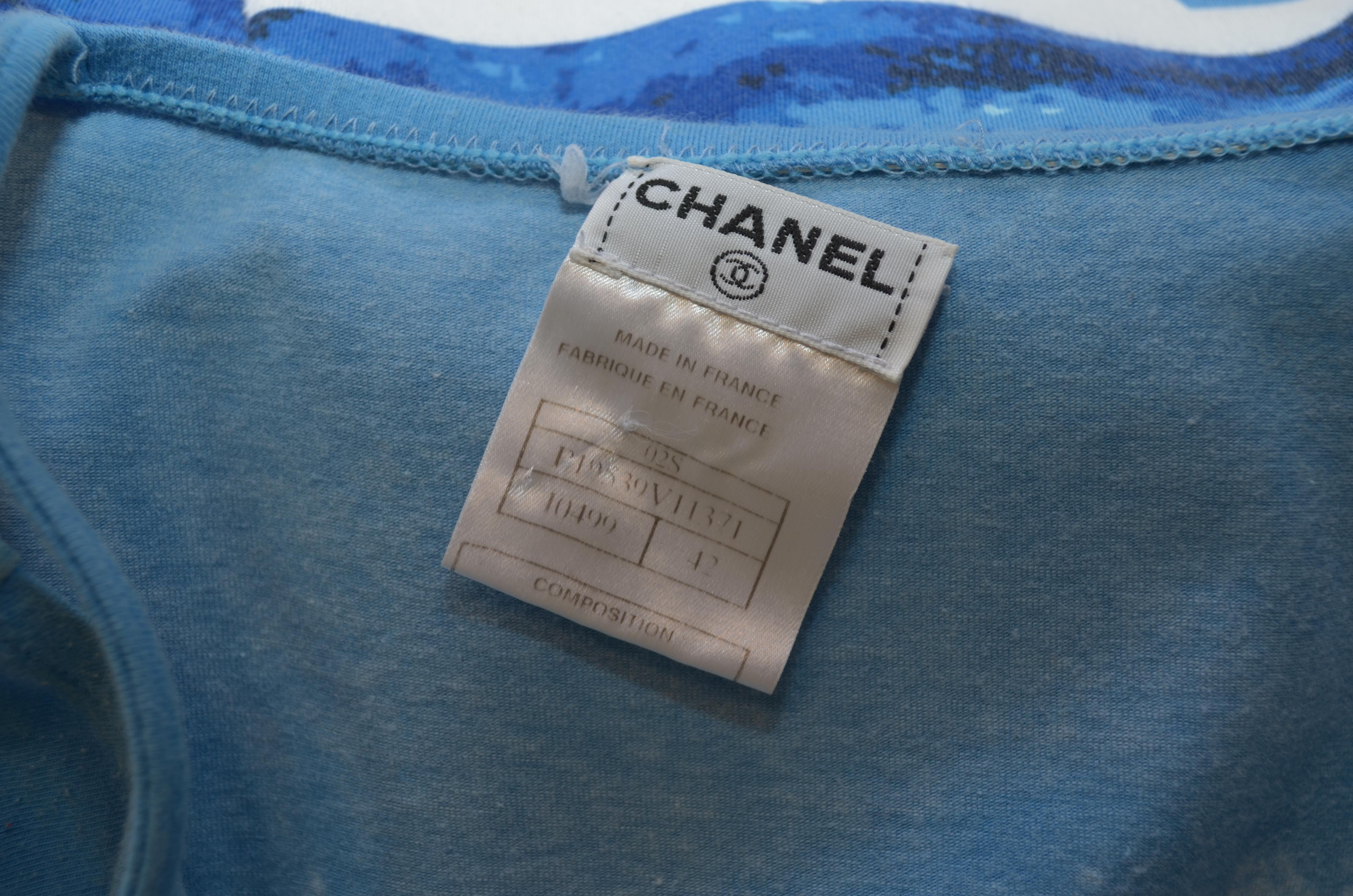 Chanel 2002 Summer Collection Surf Print Dress In Good Condition In Carmel, CA