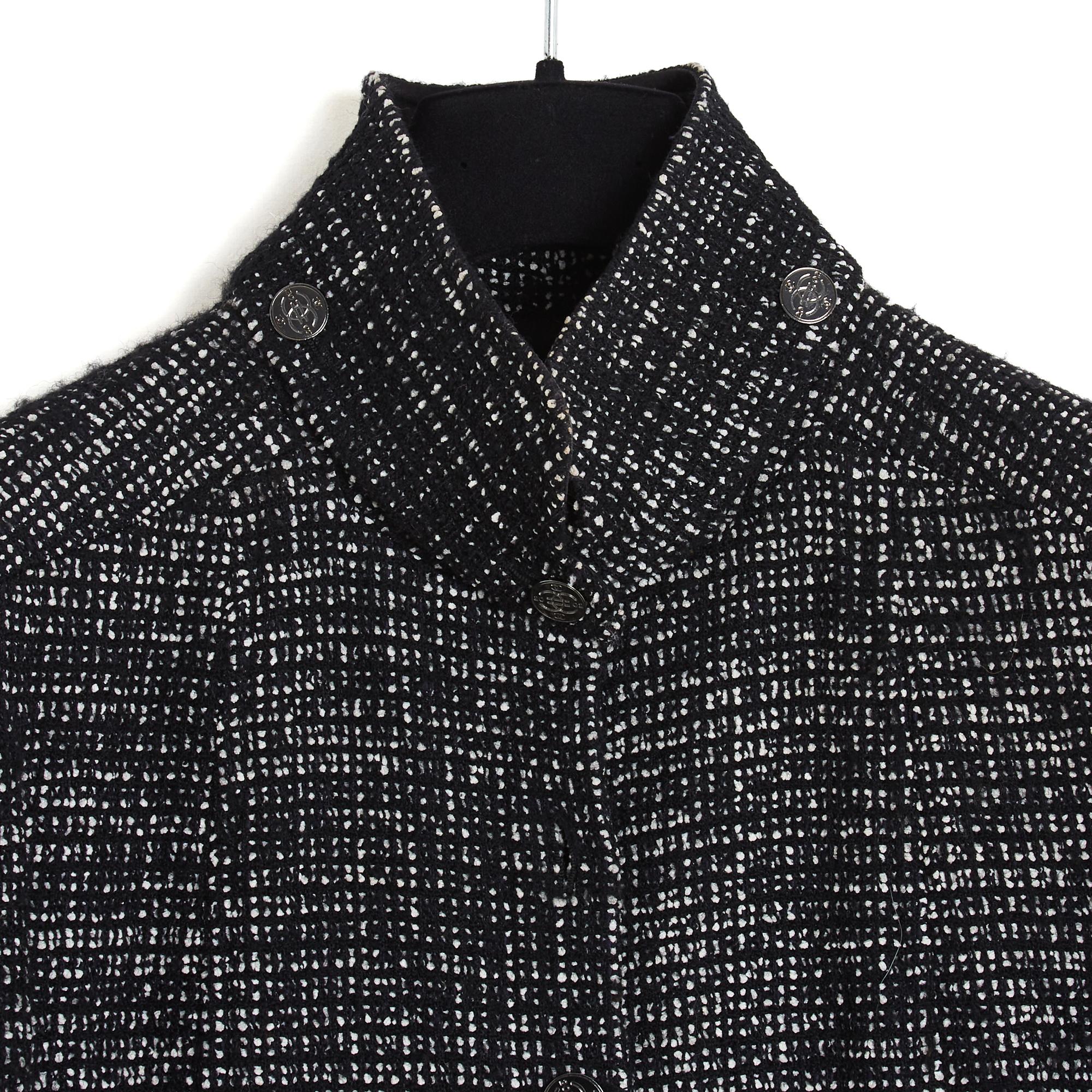 Women's Chanel 2002 Veste FR40 Black Tweed High Collar Jacket UK12 US10