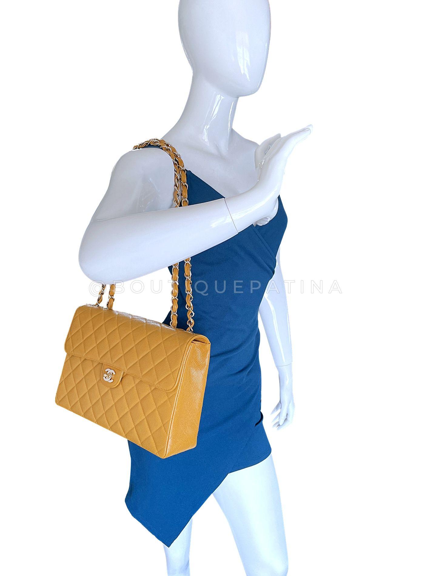 Chanel 2002 Vintage Beige Caviar Jumbo Classic Flap Bag 24k GHW  68248 For Sale 9