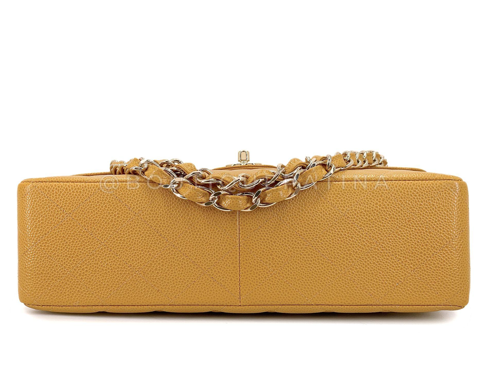 Chanel 2002 Vintage Beige Caviar Jumbo Classic Flap Bag 24k GHW  68248 For Sale 2