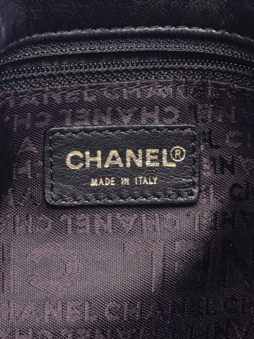 Chanel 2002 Vintage Calfskin Leather Hobo Shoulder Tote Bag 5