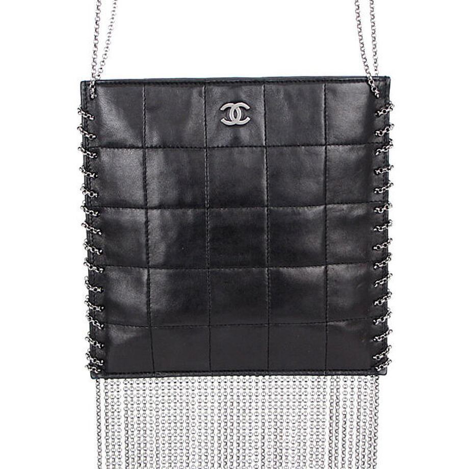 Chanel 2002 Vintage Edgy Punk Fringe Chain Quilted Mini Tote Crossbody Bag For Sale 8