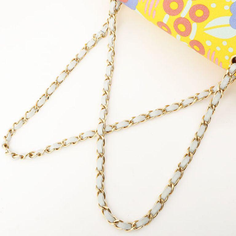 Chanel 2003 Cotton Flower Design Print Classic Flap Chain Bag 25cm For Sale 12