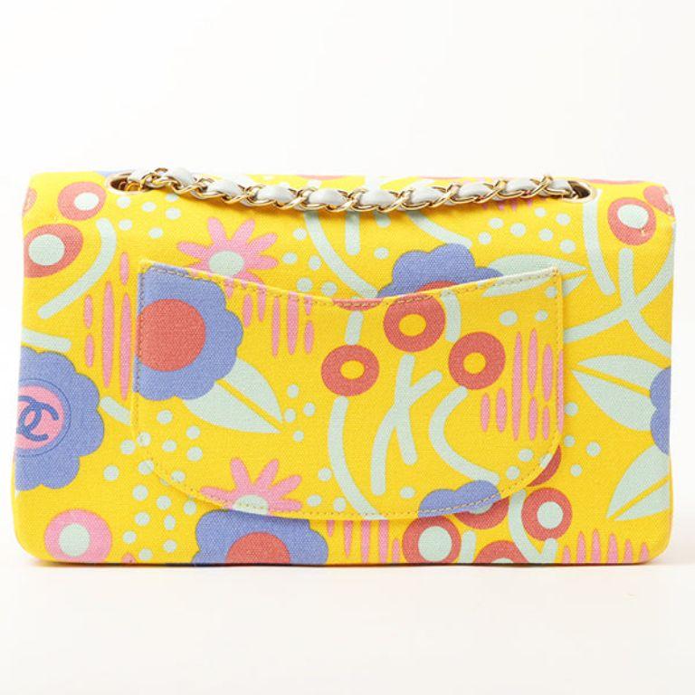 Chanel 2003 Cotton Flower Design Print Classic Flap Chain Bag 25cm In Good Condition For Sale In London, GB