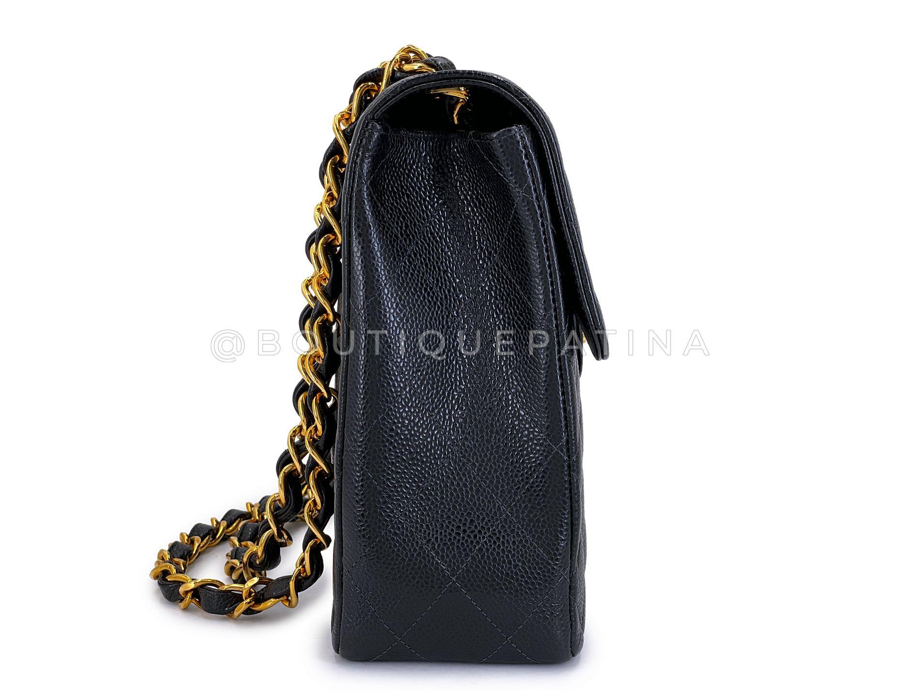 Chanel 2003 Vintage By Jumbo Black Caviar Classic Flap Bag 24k GHW  68942 Excellent état - En vente à Costa Mesa, CA