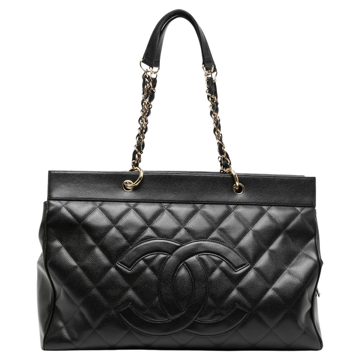 Chanel 2003 Vintage Black Caviar Medium Classic Double Flap Bag