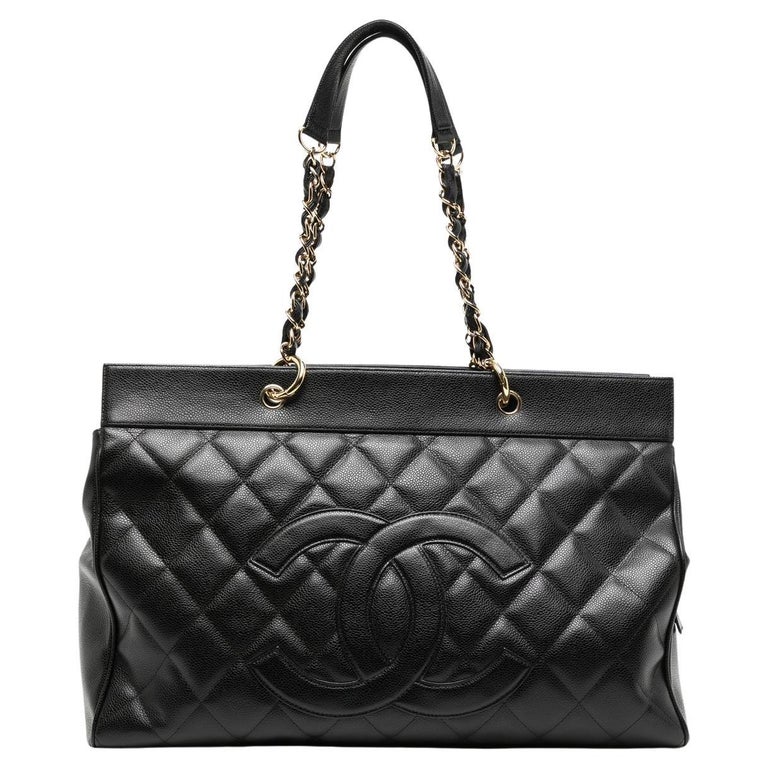 Vintage CHANEL Y2K Olsen Tote Bag / Double CC Logo / Leather 