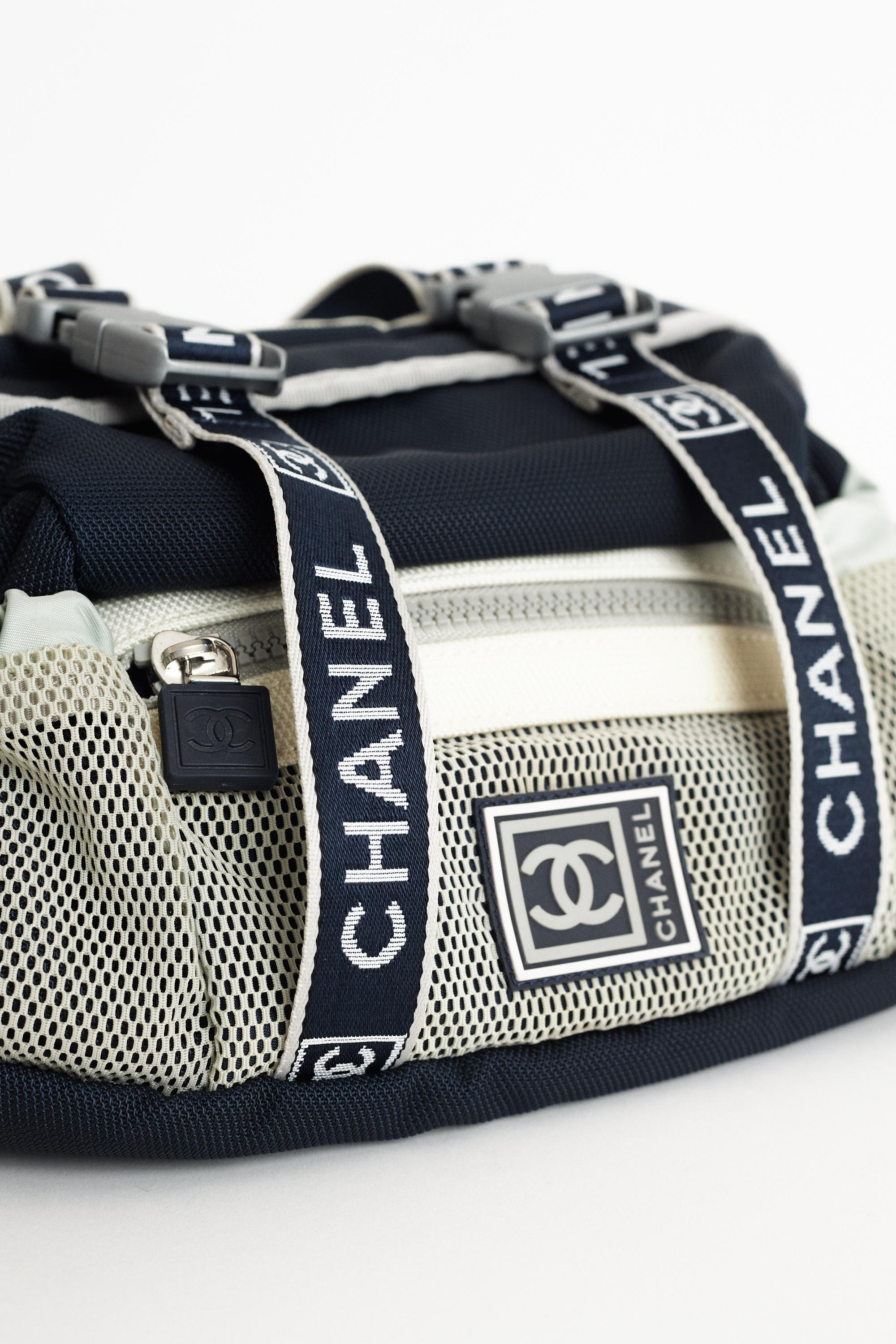 Women's Chanel 2004/2005 Bum Bag