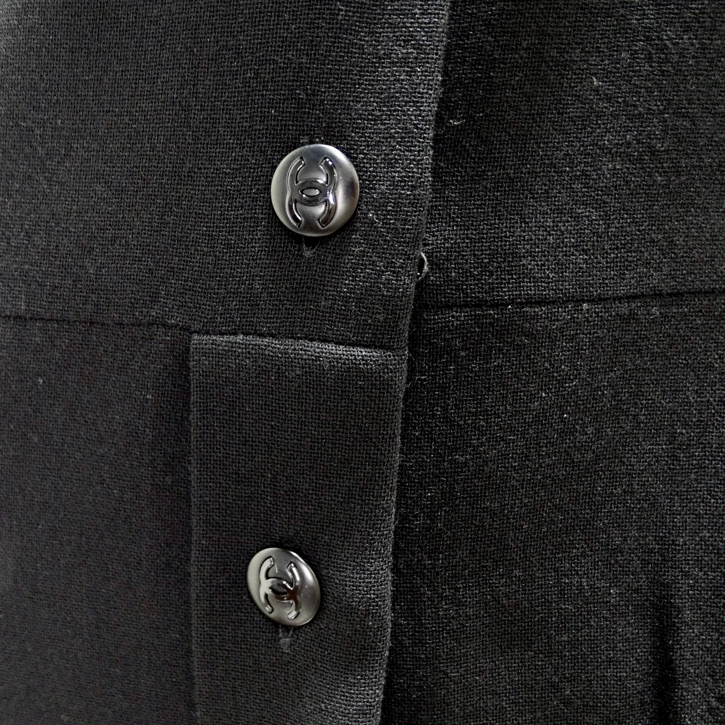 Chanel 2004 - Robe à col boutonné et ceinture en noir Unisexe en vente