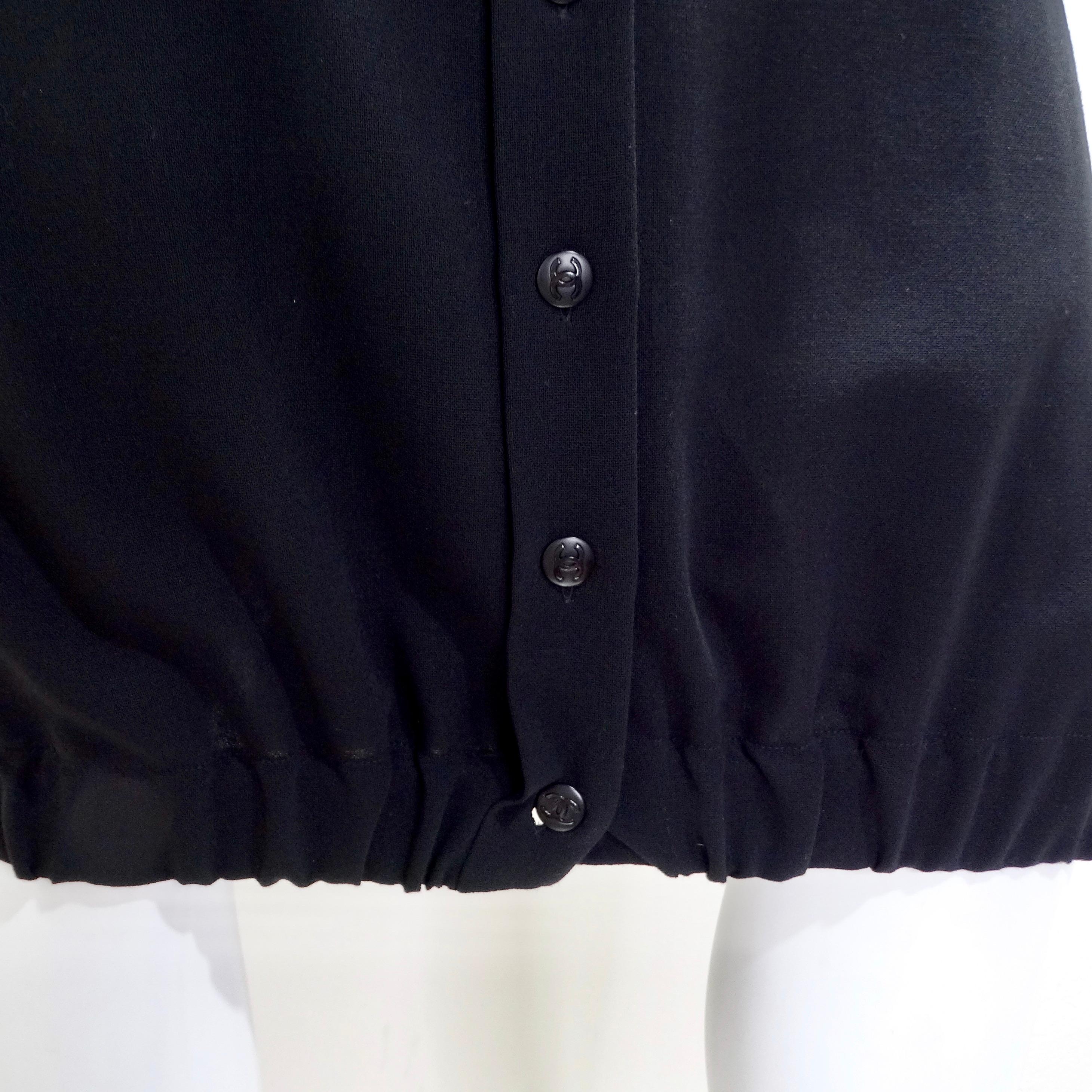 Chanel 2004 - Robe à col boutonné et ceinture en noir en vente 2