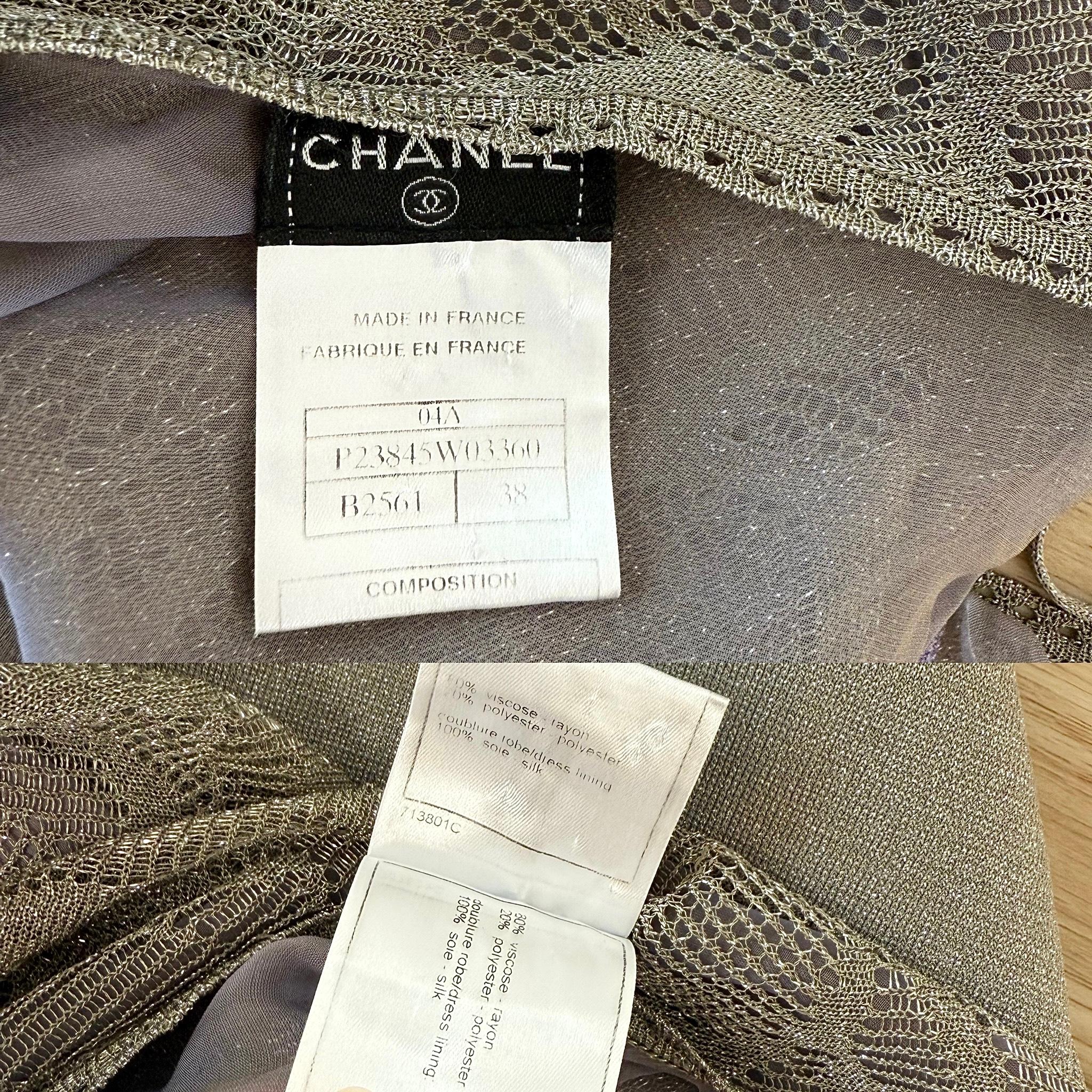 CHANEL 2004 Vintage Silver Metallic Knee Length Dress en vente 3